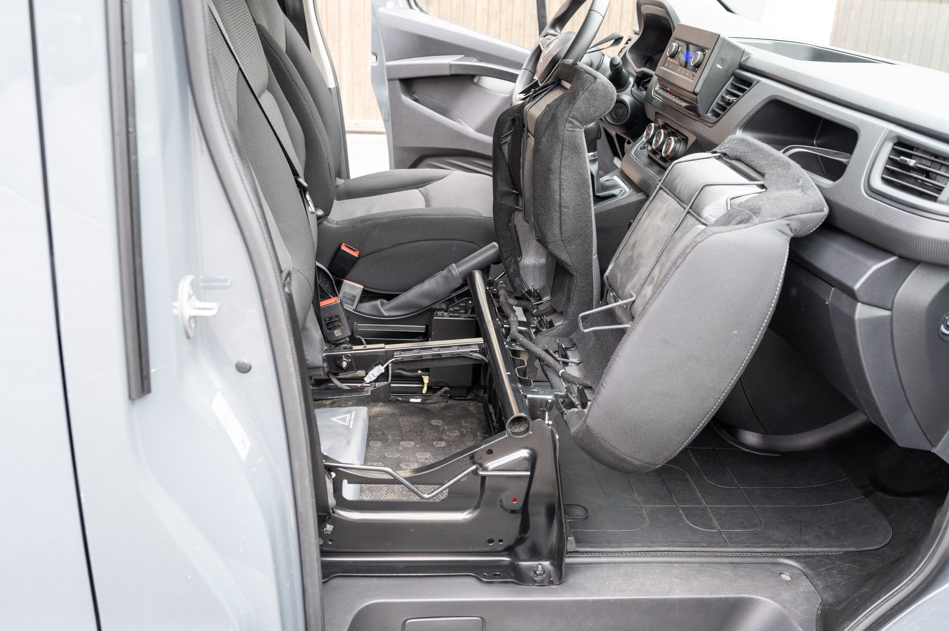 RENAULT Trafic 2.0 Blue dCi 150 Advance L2H1 EDC EN-image-27
