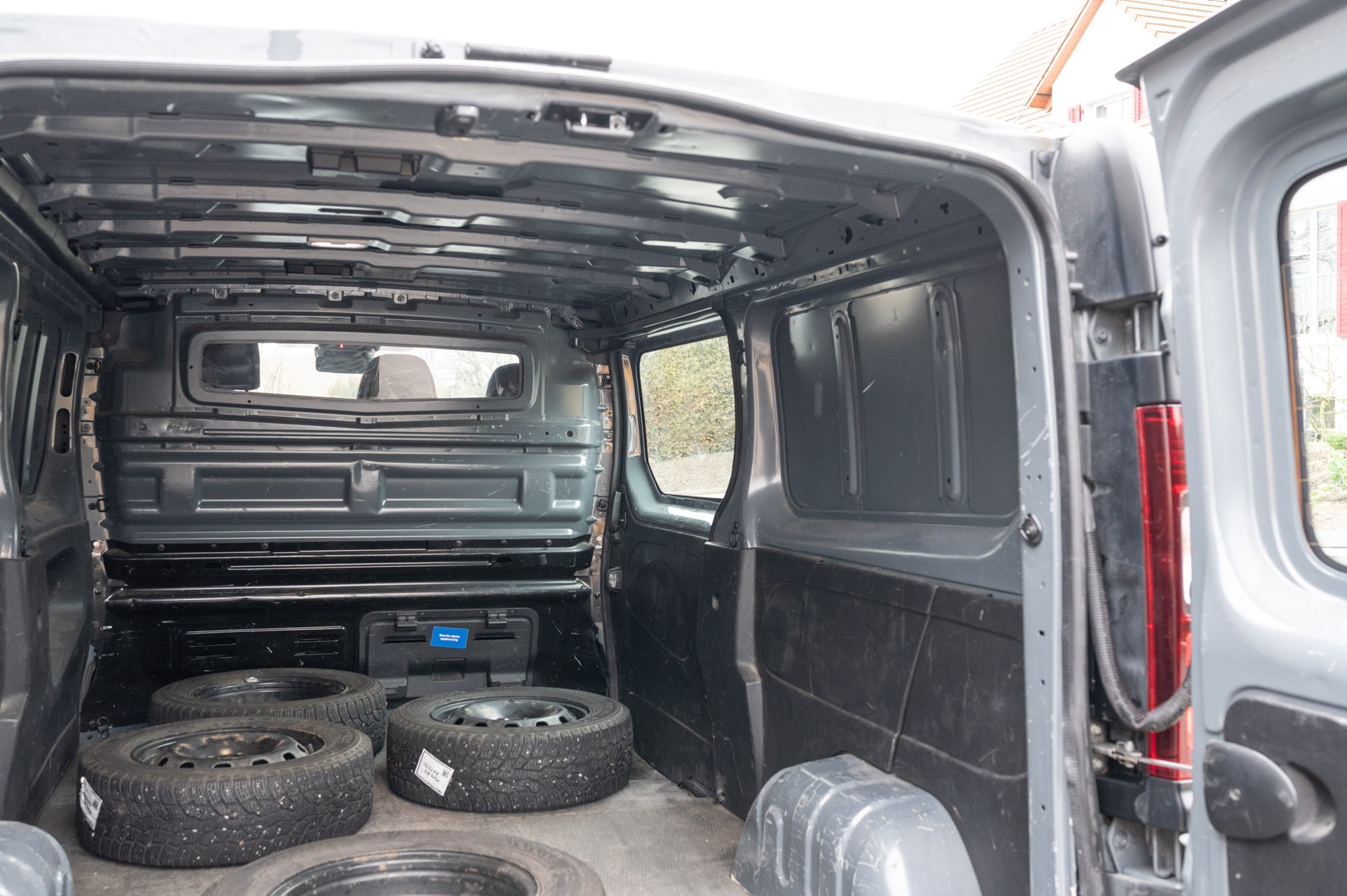RENAULT Trafic 2.0 Blue dCi 150 Advance L2H1 EDC EN-image-14