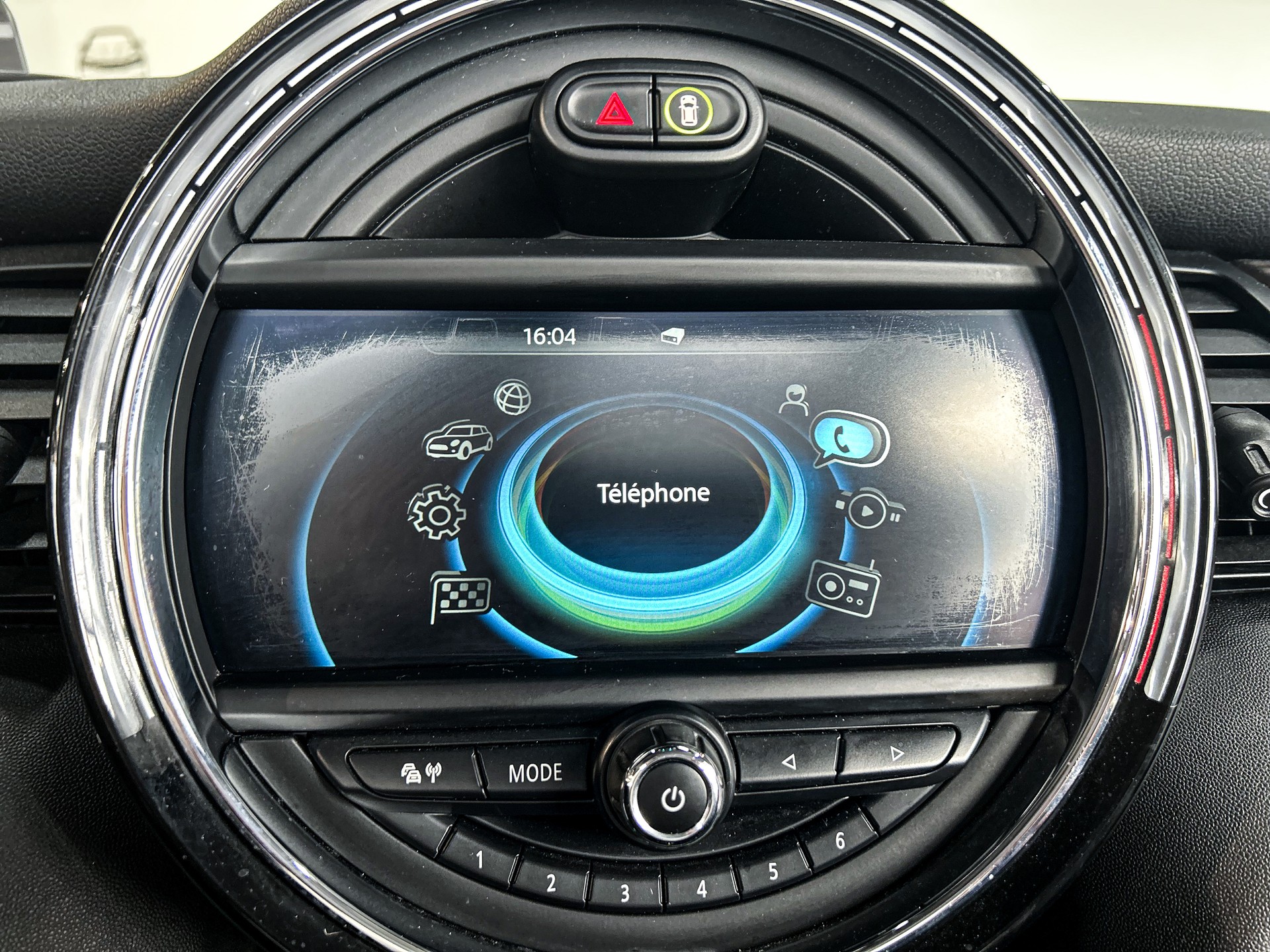 MINI Cooper John Cooper Works Cabriolet Steptronic-image-15
