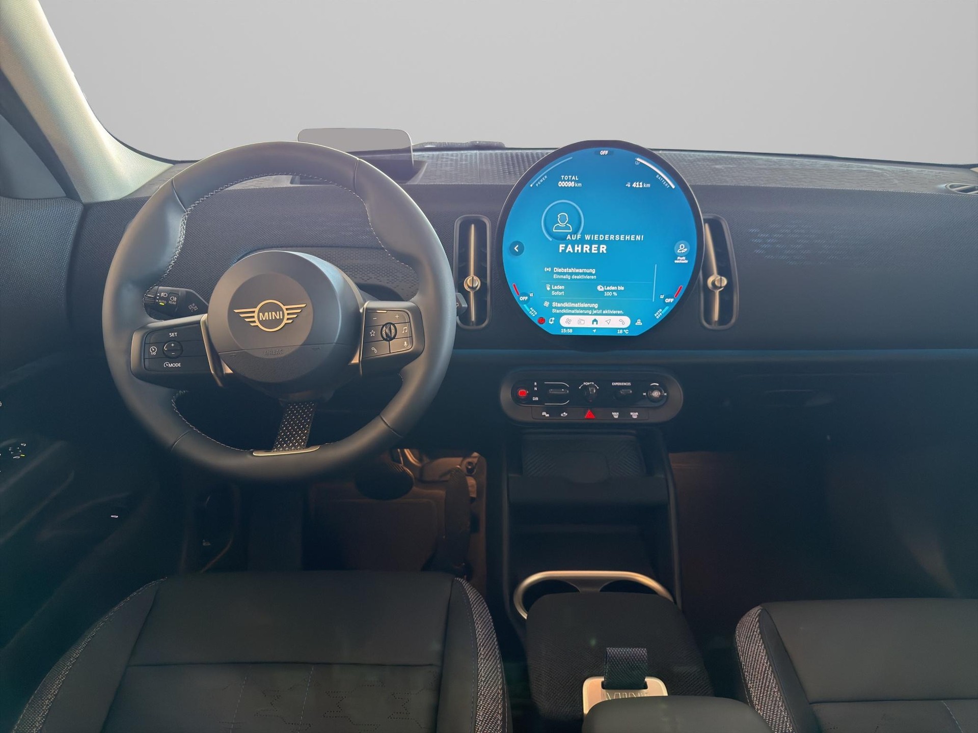 MINI Countryman E Classic Trim-image-12