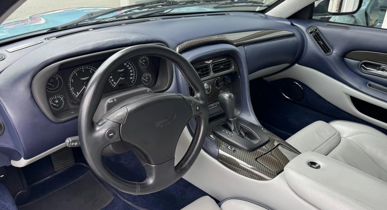 ASTON MARTIN DB7 Vantage-image-6