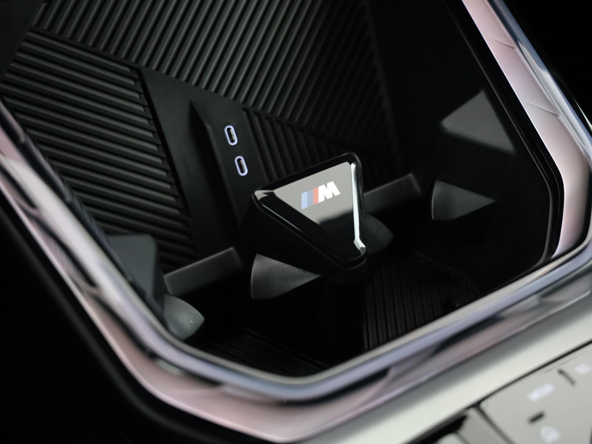 BMW X3 20d xDrive-image-18