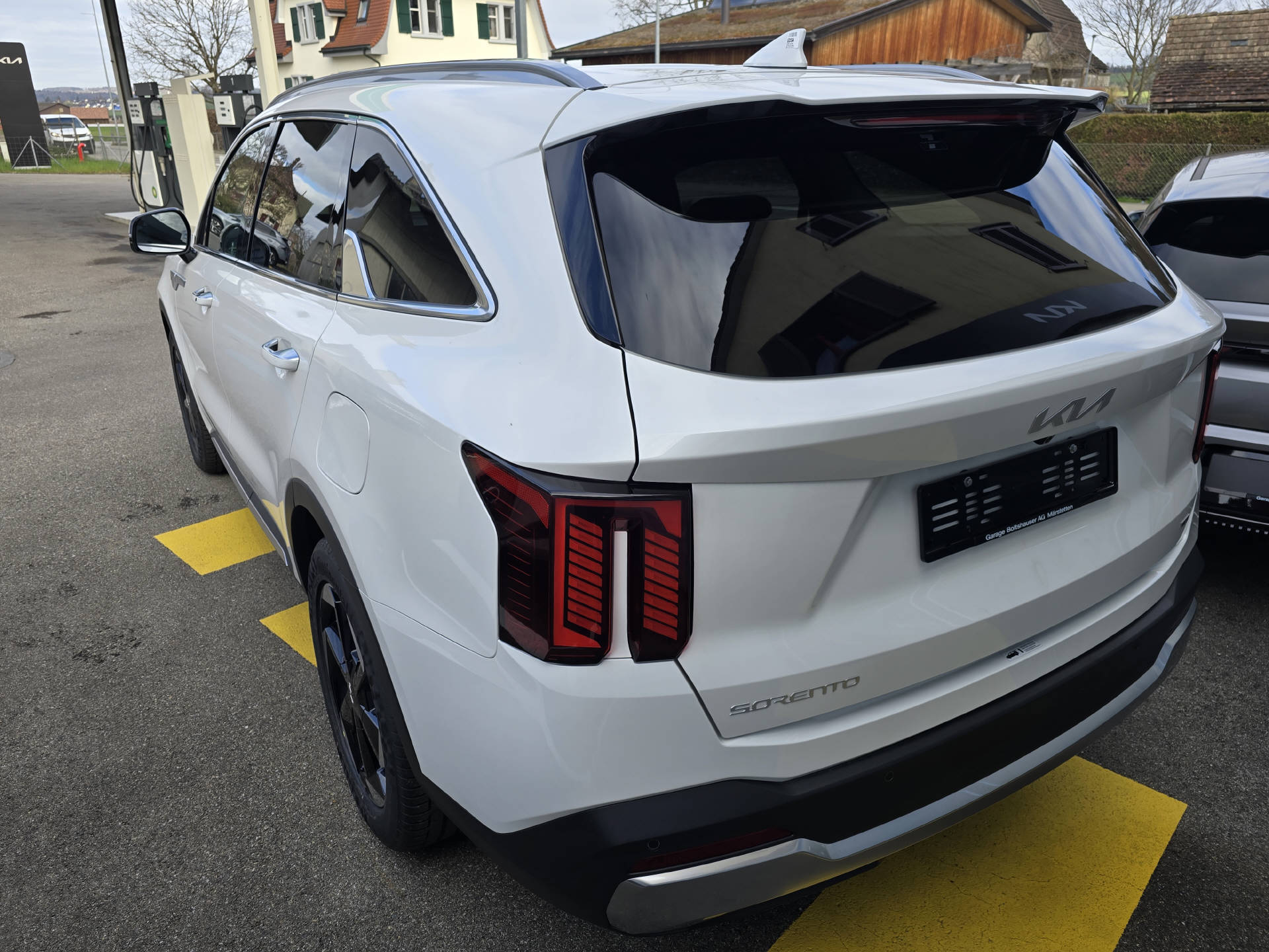 KIA Sorento 2.2 SmartD Power Edition 7P-image-2