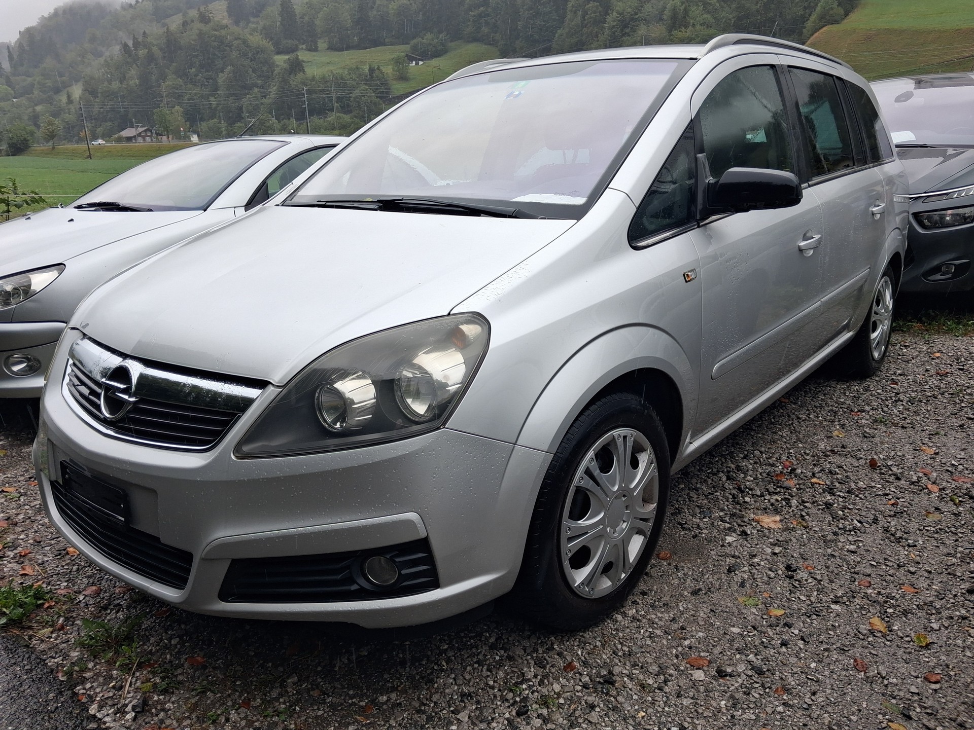 OPEL Zafira 2.2 i 16V 7 Pl.