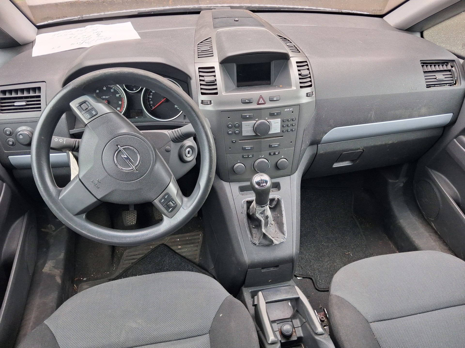 OPEL Zafira 2.2 i 16V 7 Pl.-image-5