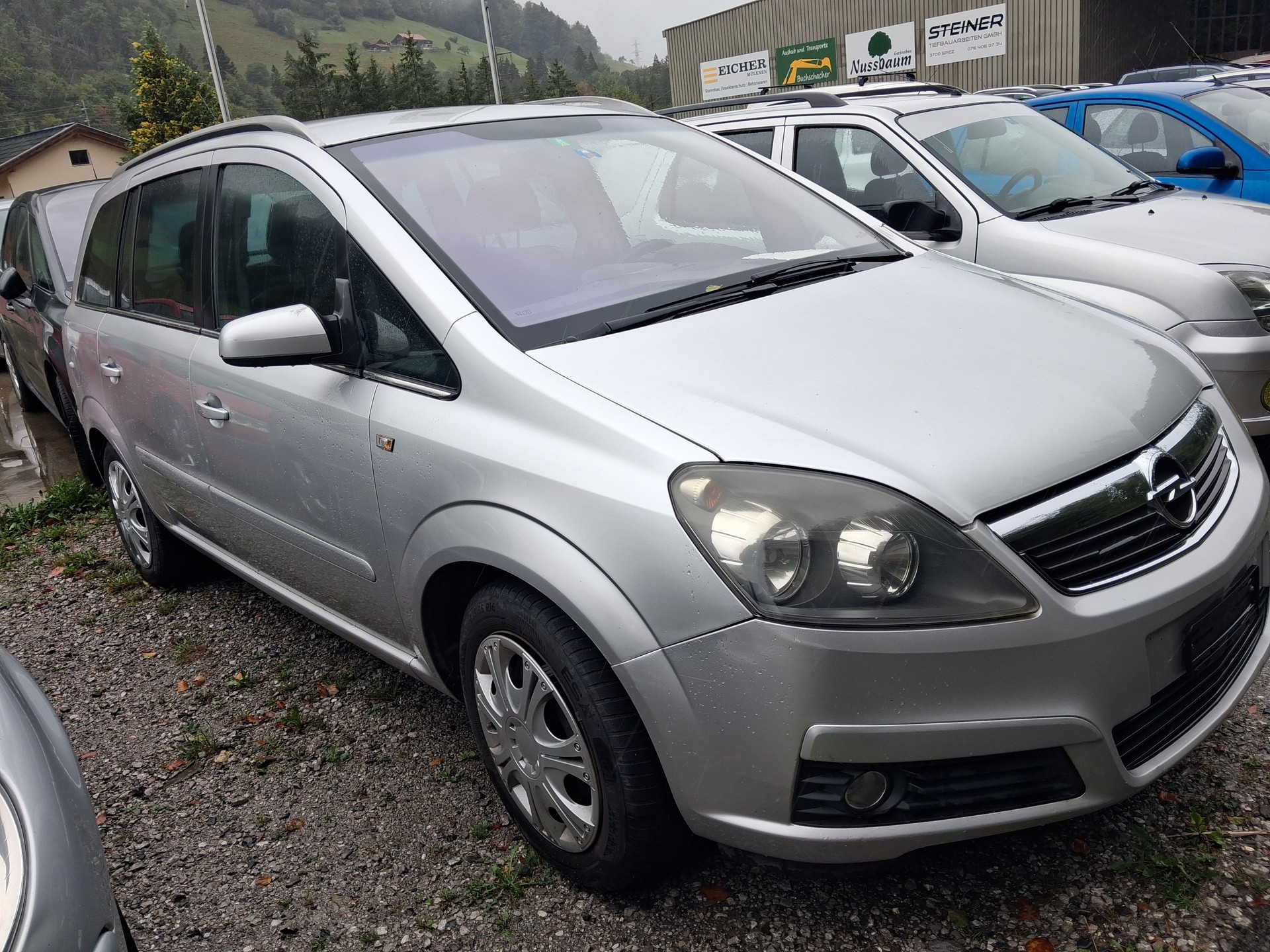 OPEL Zafira 2.2 i 16V 7 Pl.-image-1