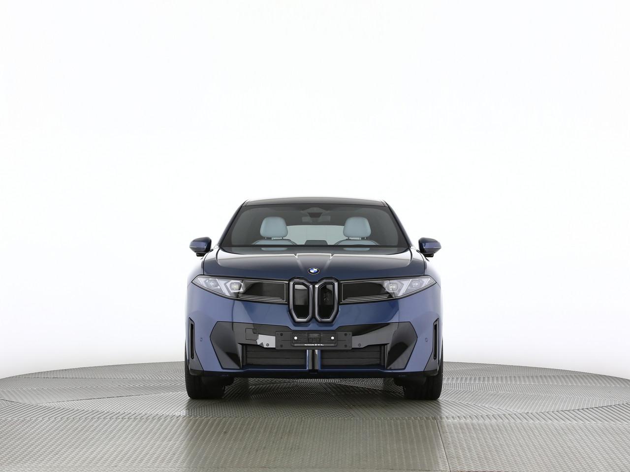 BMW iX3 50 xDrive-image-20