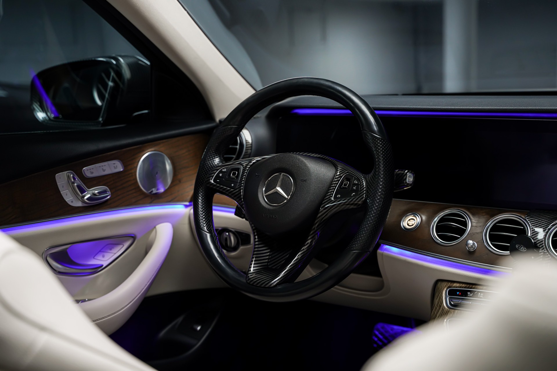 MERCEDES-BENZ E 350 d Avantgarde 9G-Tronic-image-20