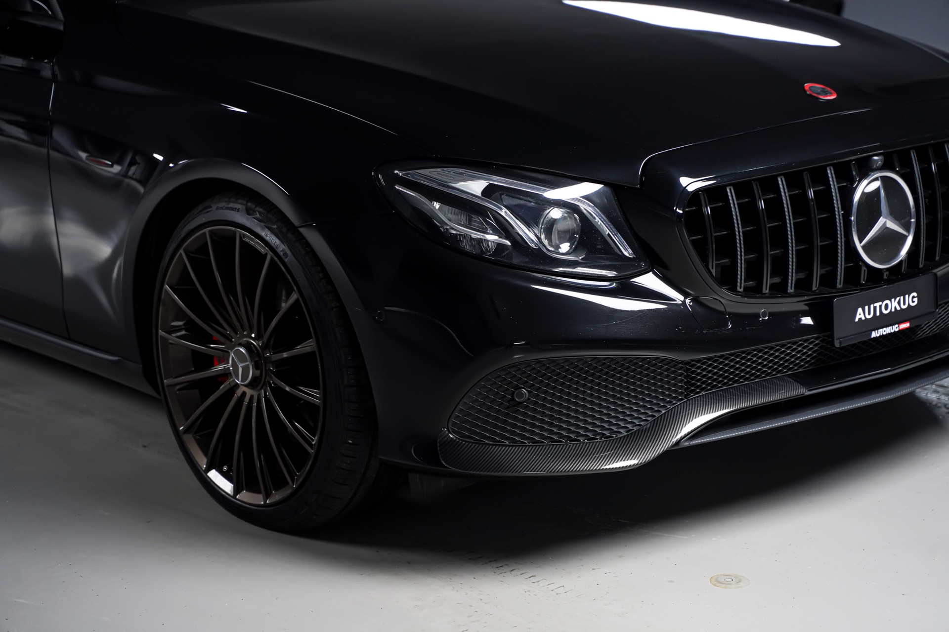 MERCEDES-BENZ E 350 d Avantgarde 9G-Tronic-image-2