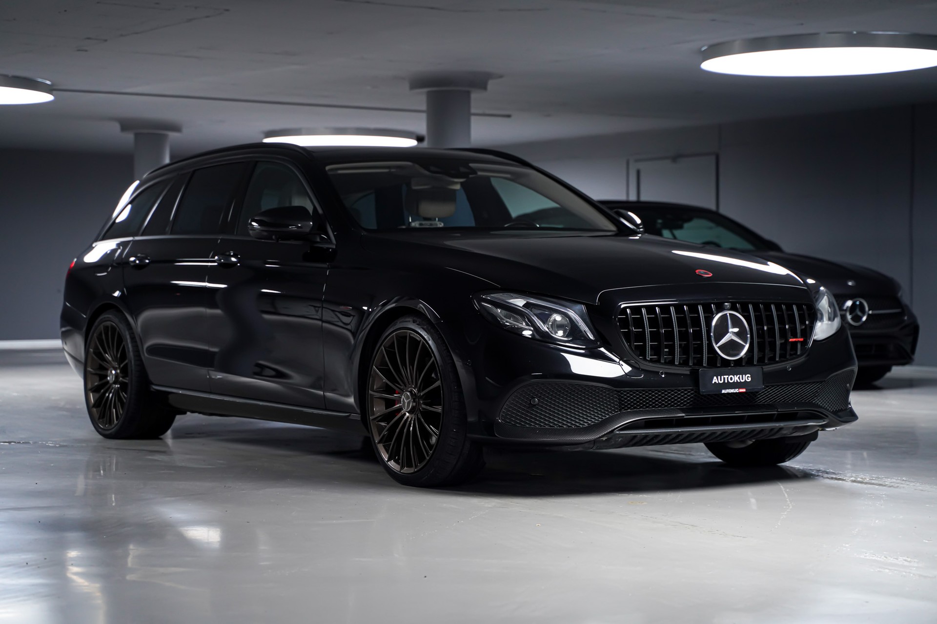 MERCEDES-BENZ E 350 d Avantgarde 9G-Tronic-image-1