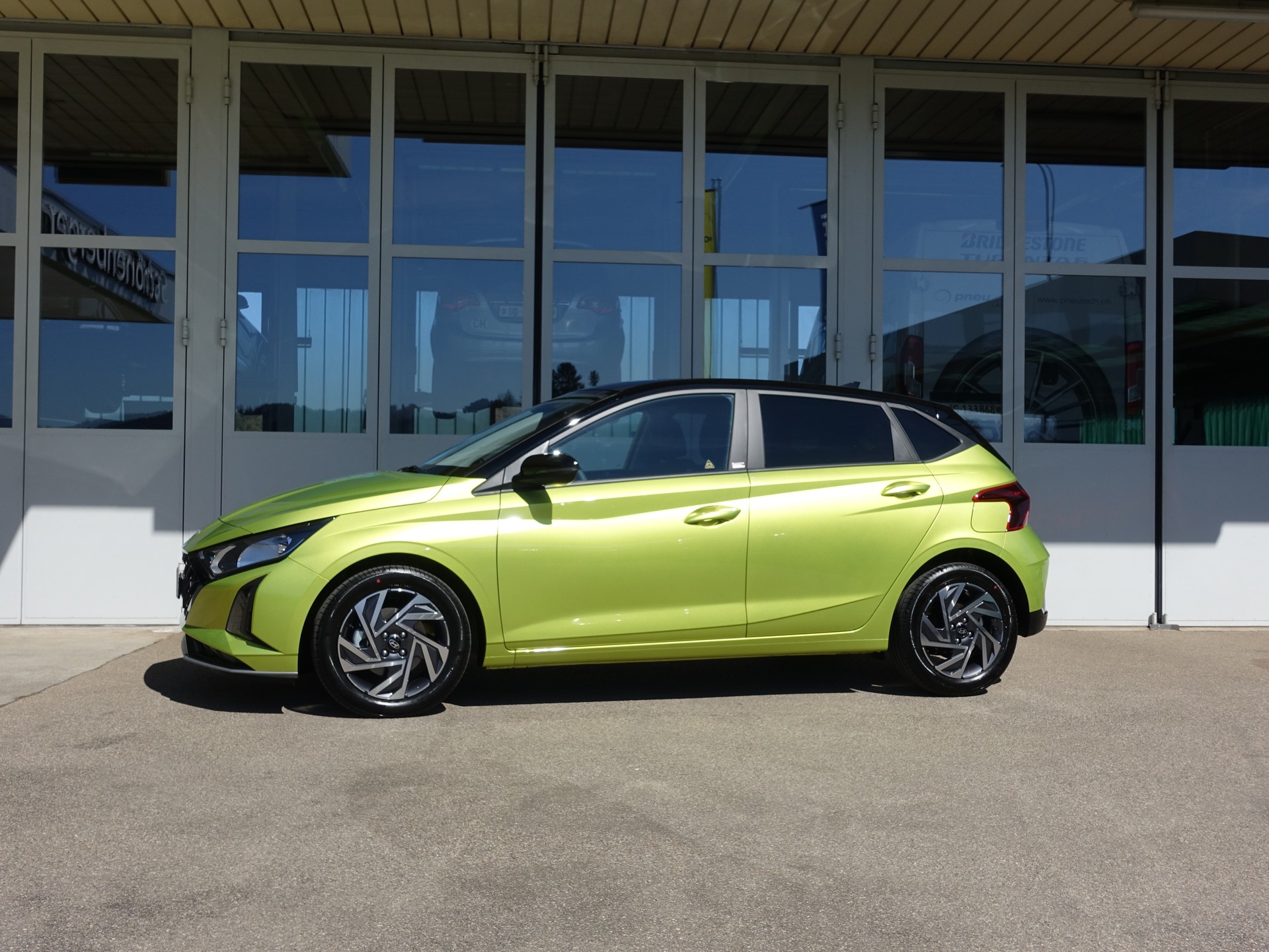 HYUNDAI i20 1.0 T-GDi Amplia DCT-image-15