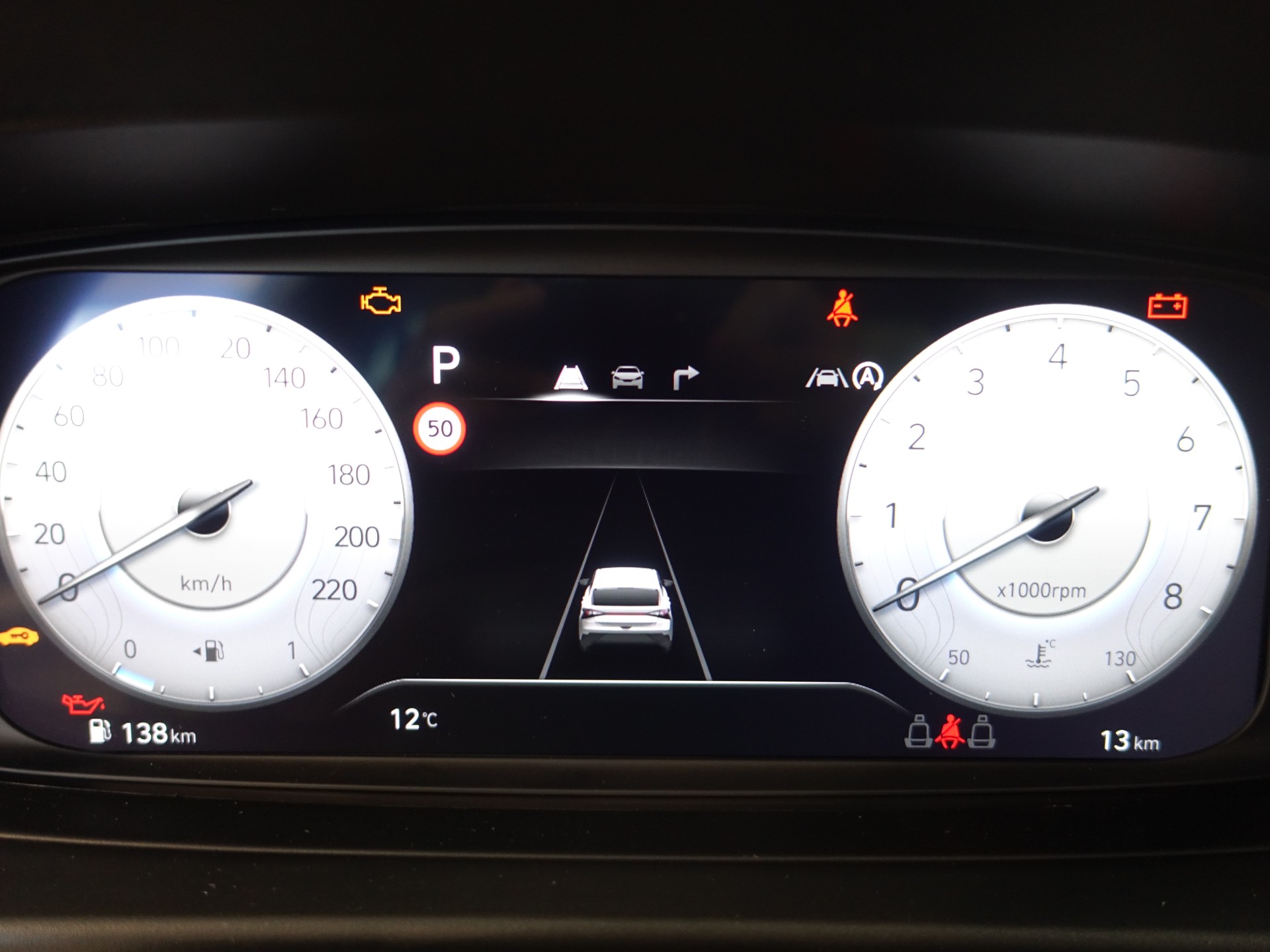 HYUNDAI i20 1.0 T-GDi Amplia DCT-image-11