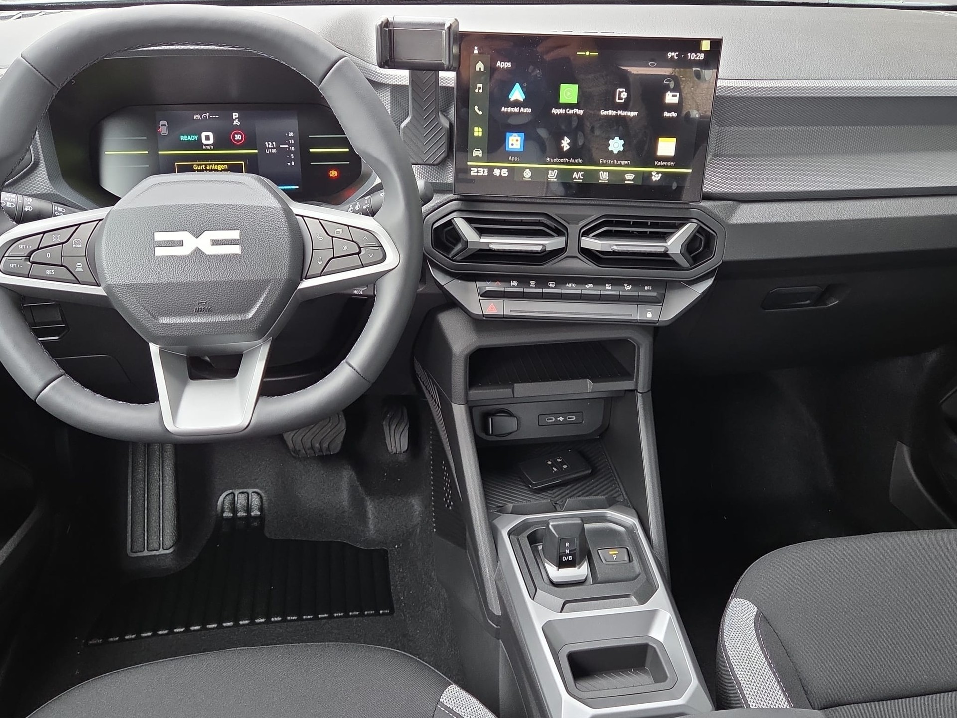 DACIA Duster HEV 155 Journey-image-10