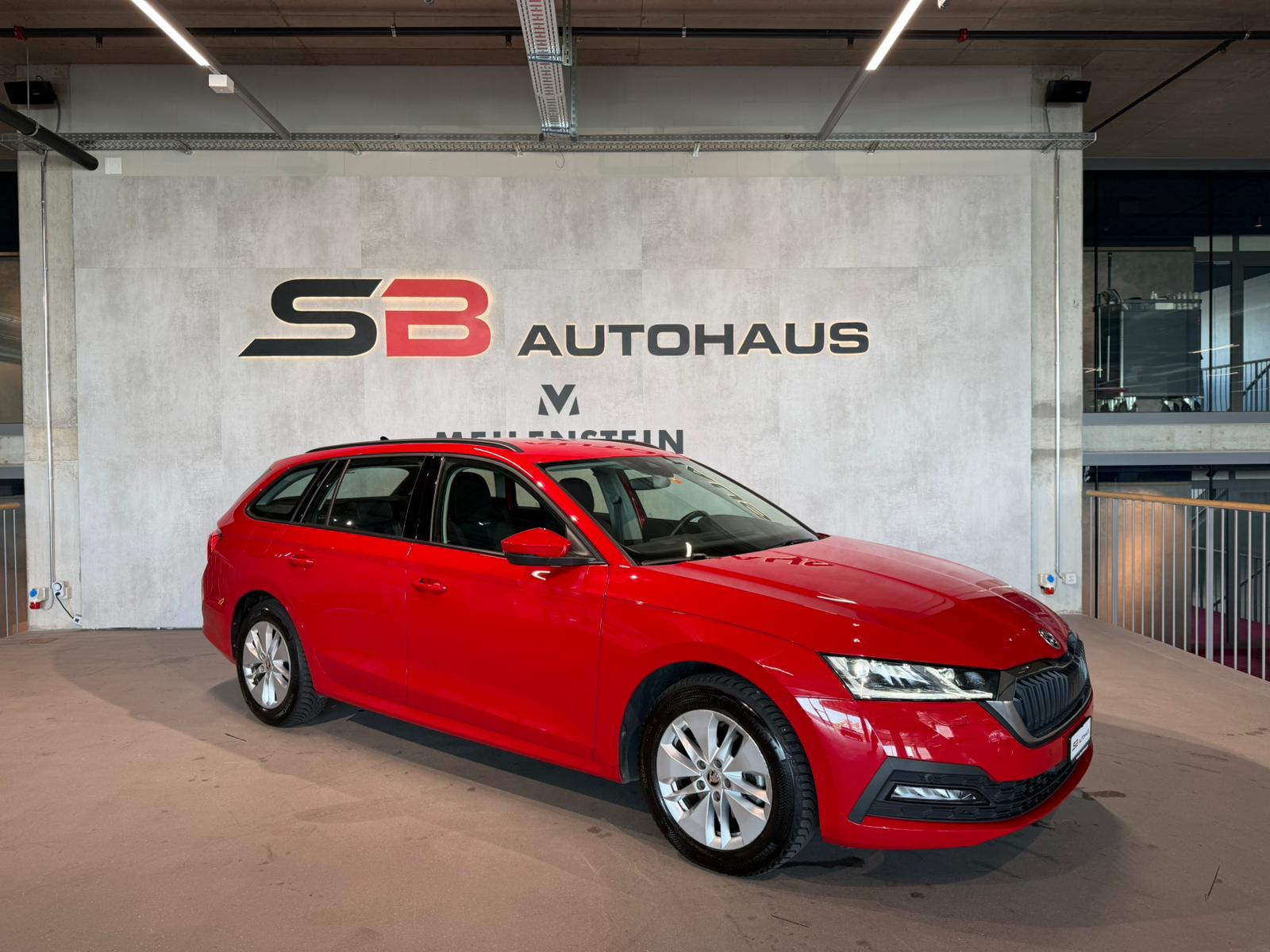SKODA Octavia Combi 2.0 TDI DSG Ambition-image-0