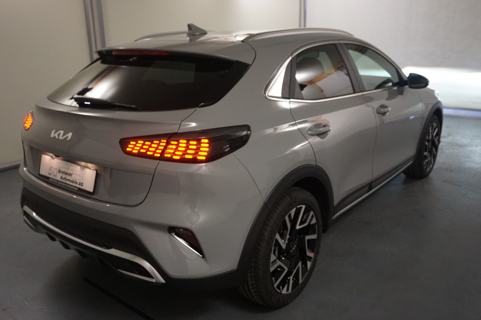 KIA XCeed 1.6 T-GDi Greydition DCT-image-5