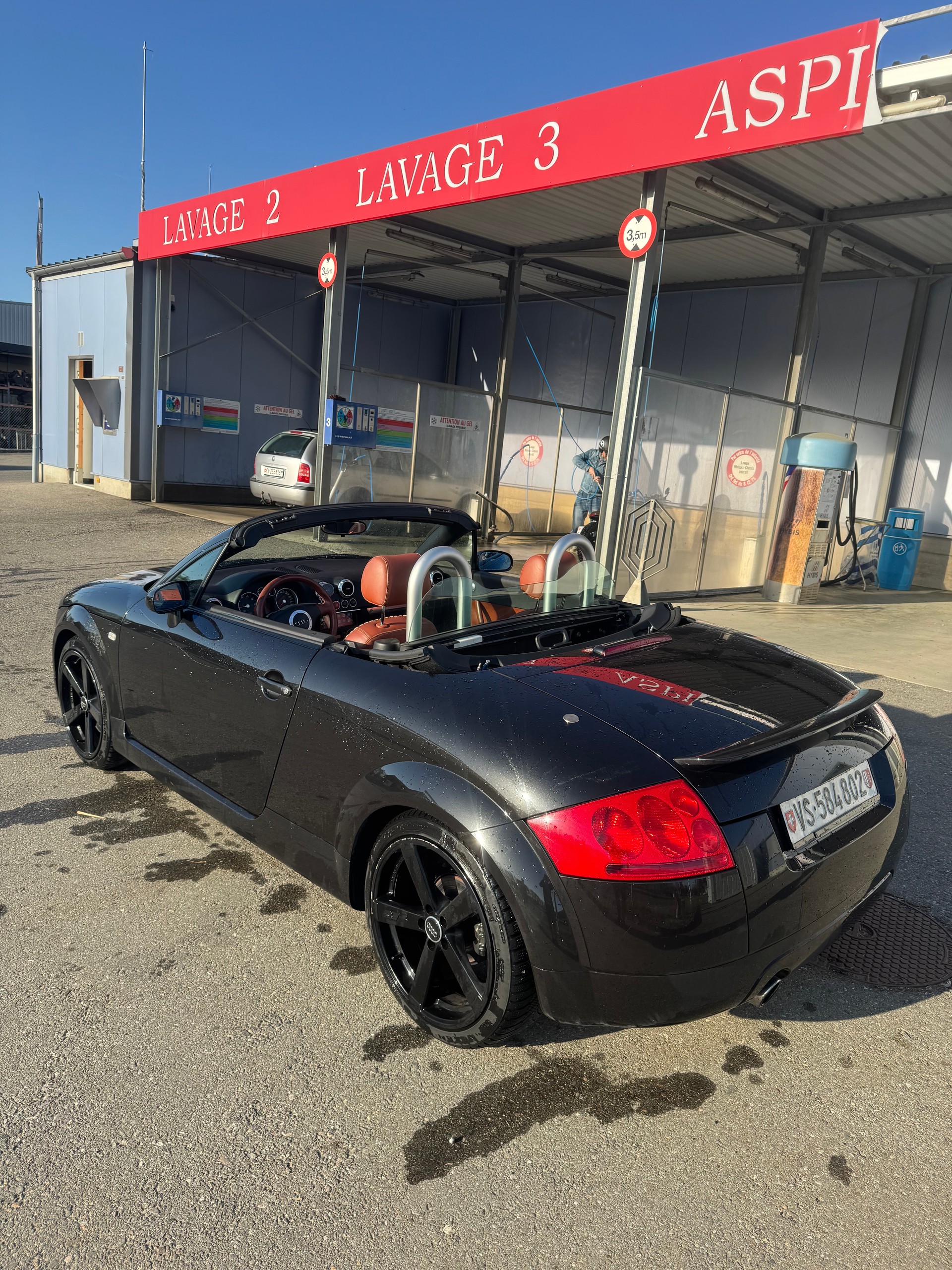 AUDI TT Roadster 1.8 T-image-1