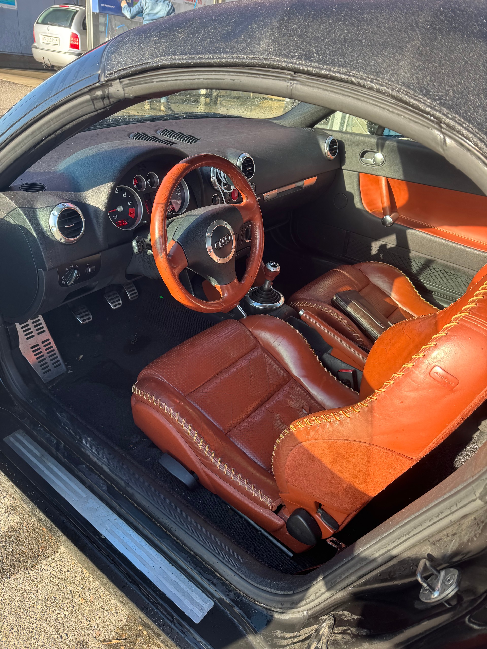 AUDI TT Roadster 1.8 T-image-6