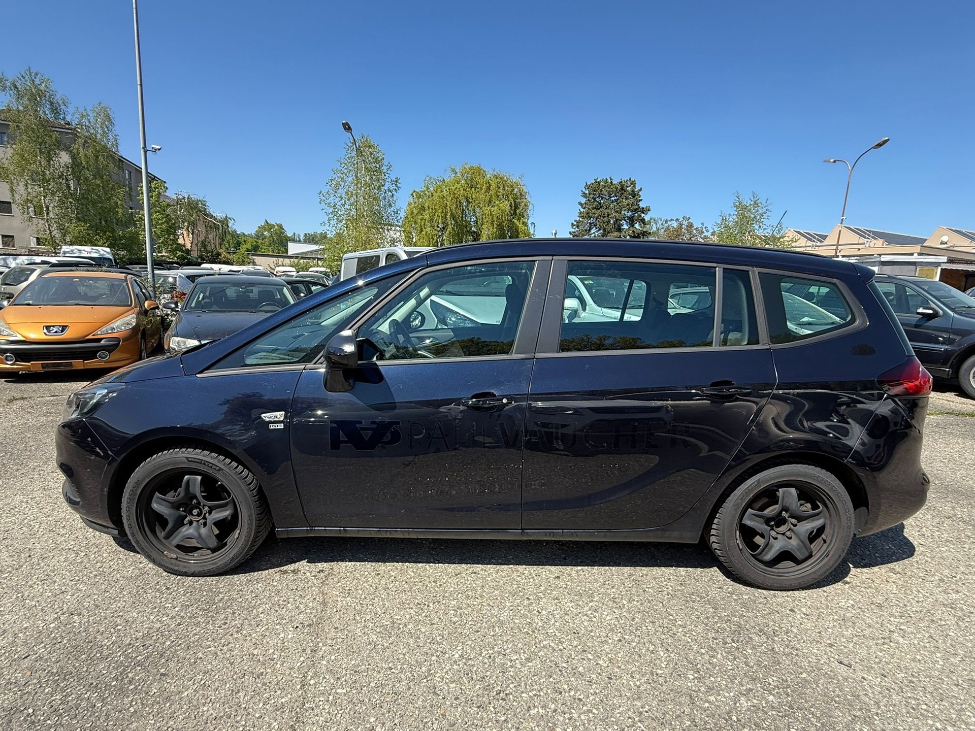 OPEL Zafira 1.6 CDTi 120 Years-image-1