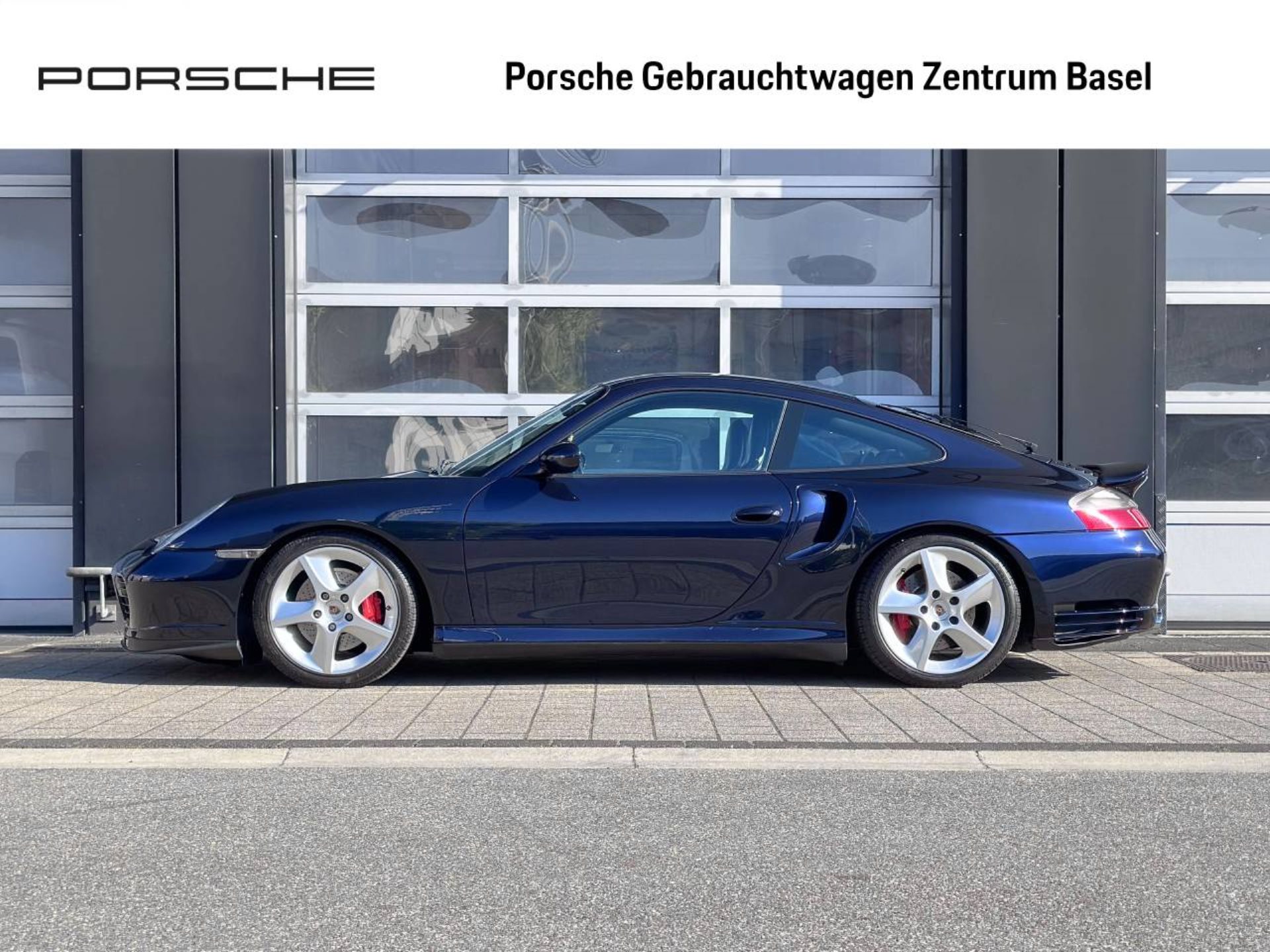 PORSCHE 911 Turbo Coupé-image-1