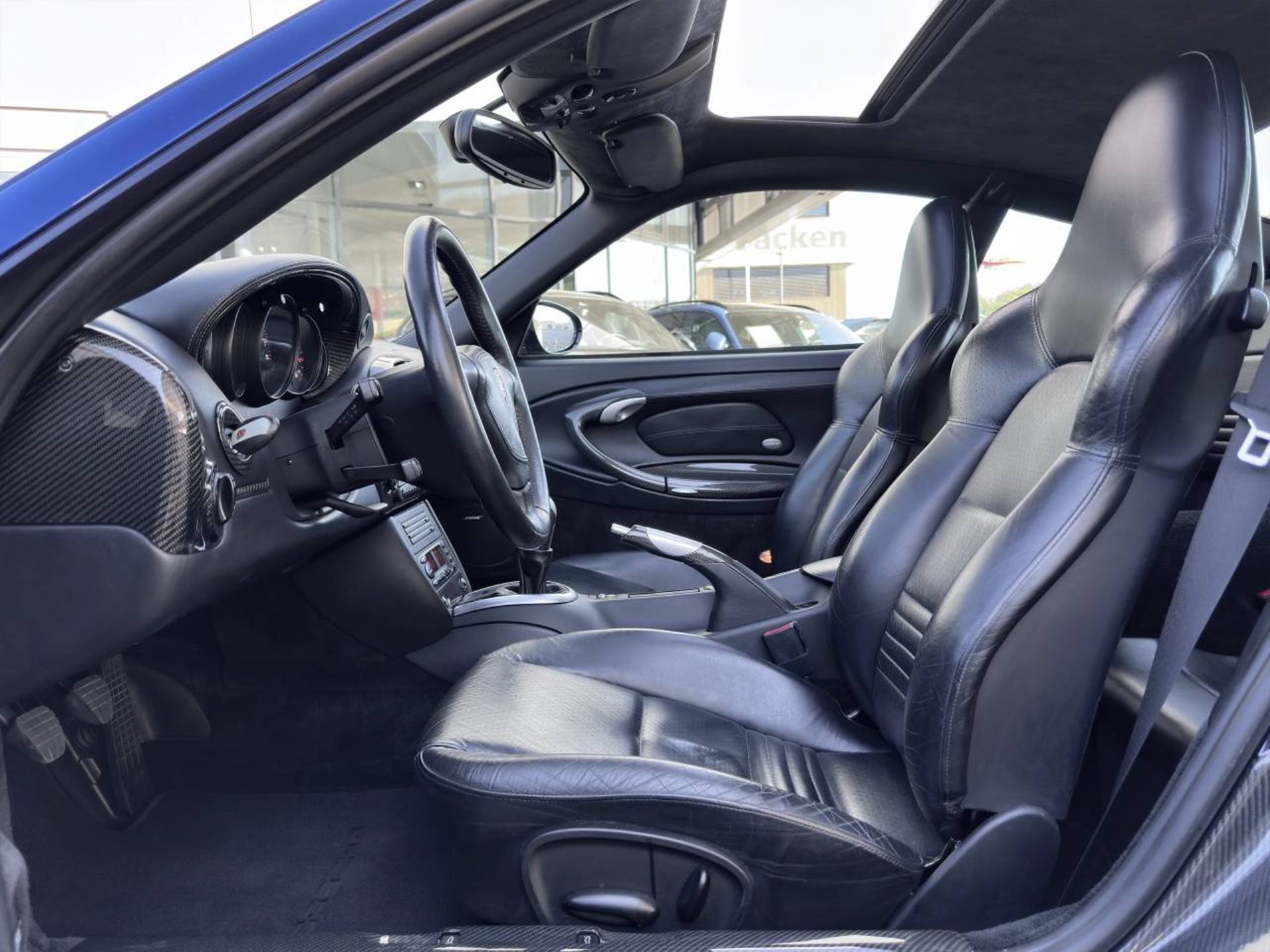 PORSCHE 911 Turbo Coupé-image-17