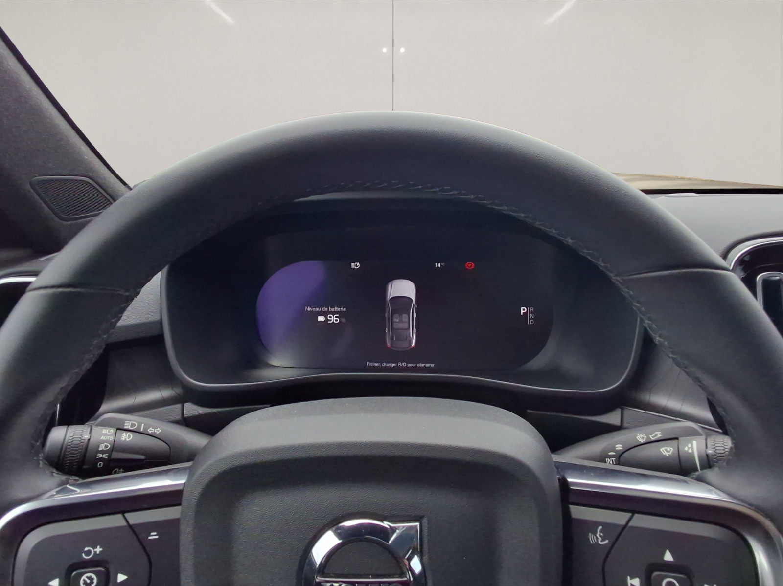 VOLVO C40 P6 Recharge Plus-image-7
