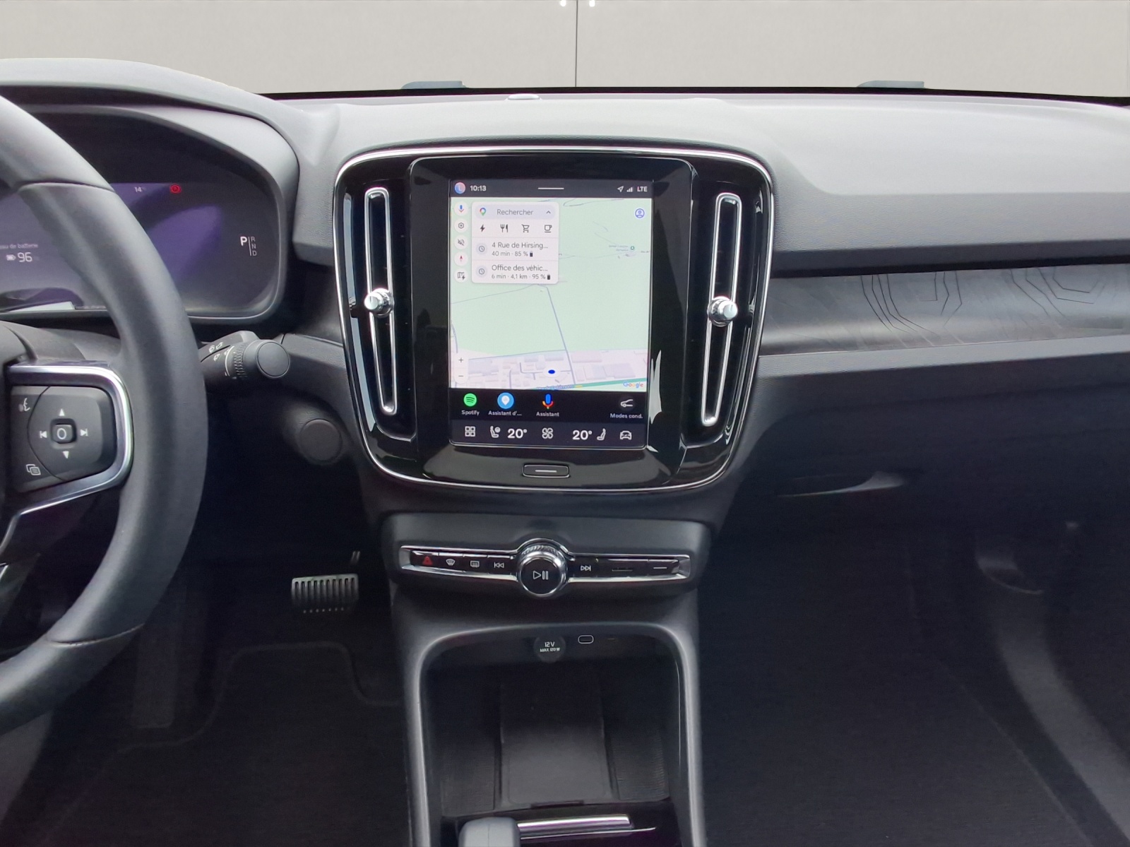 VOLVO C40 P6 Recharge Plus-image-10