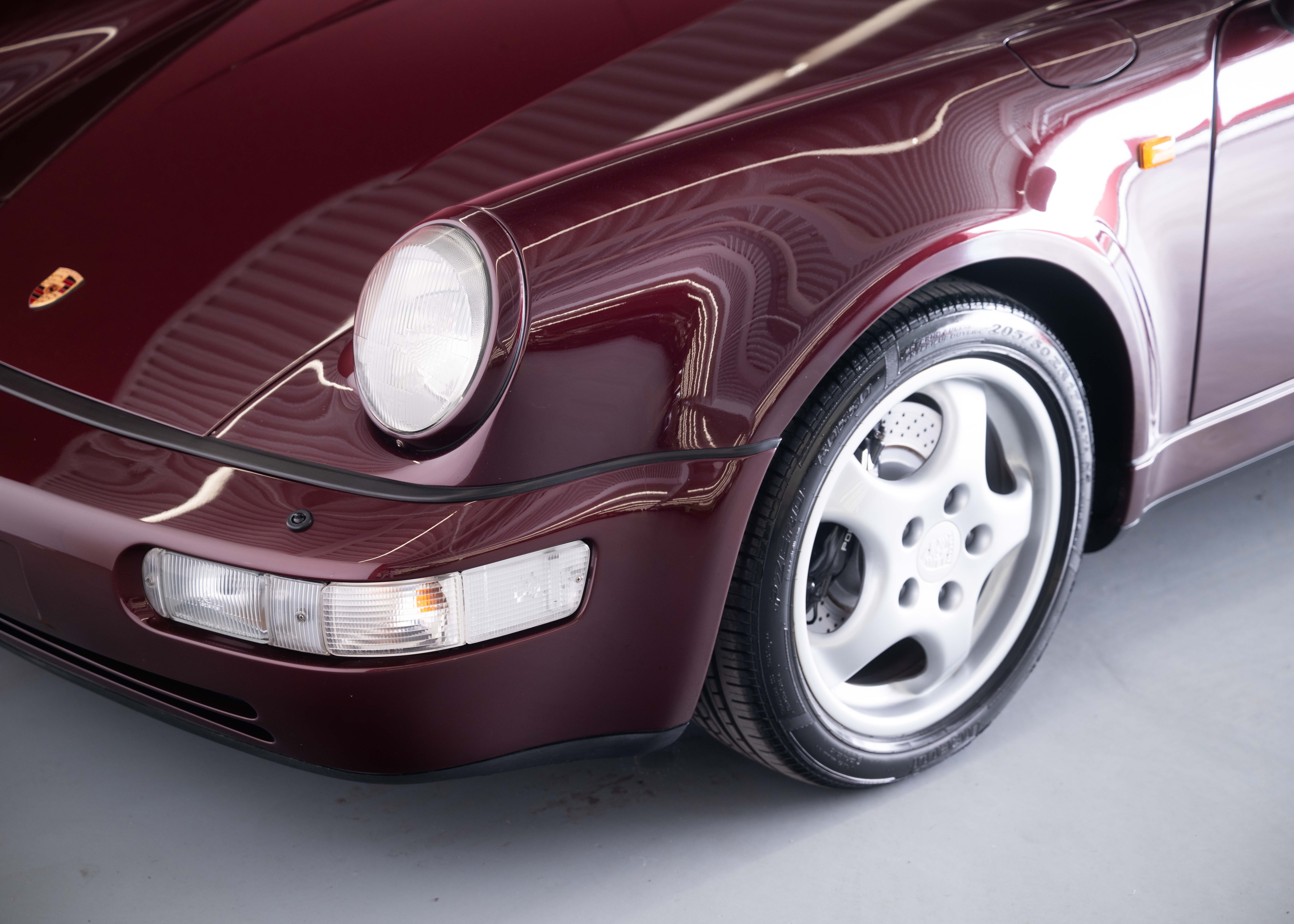 Image PORSCHE 911 911 Carrera 2 Turbo Look (2nd hand Swiss car, fantastic condition, full Porsche service history, L999 special paint)