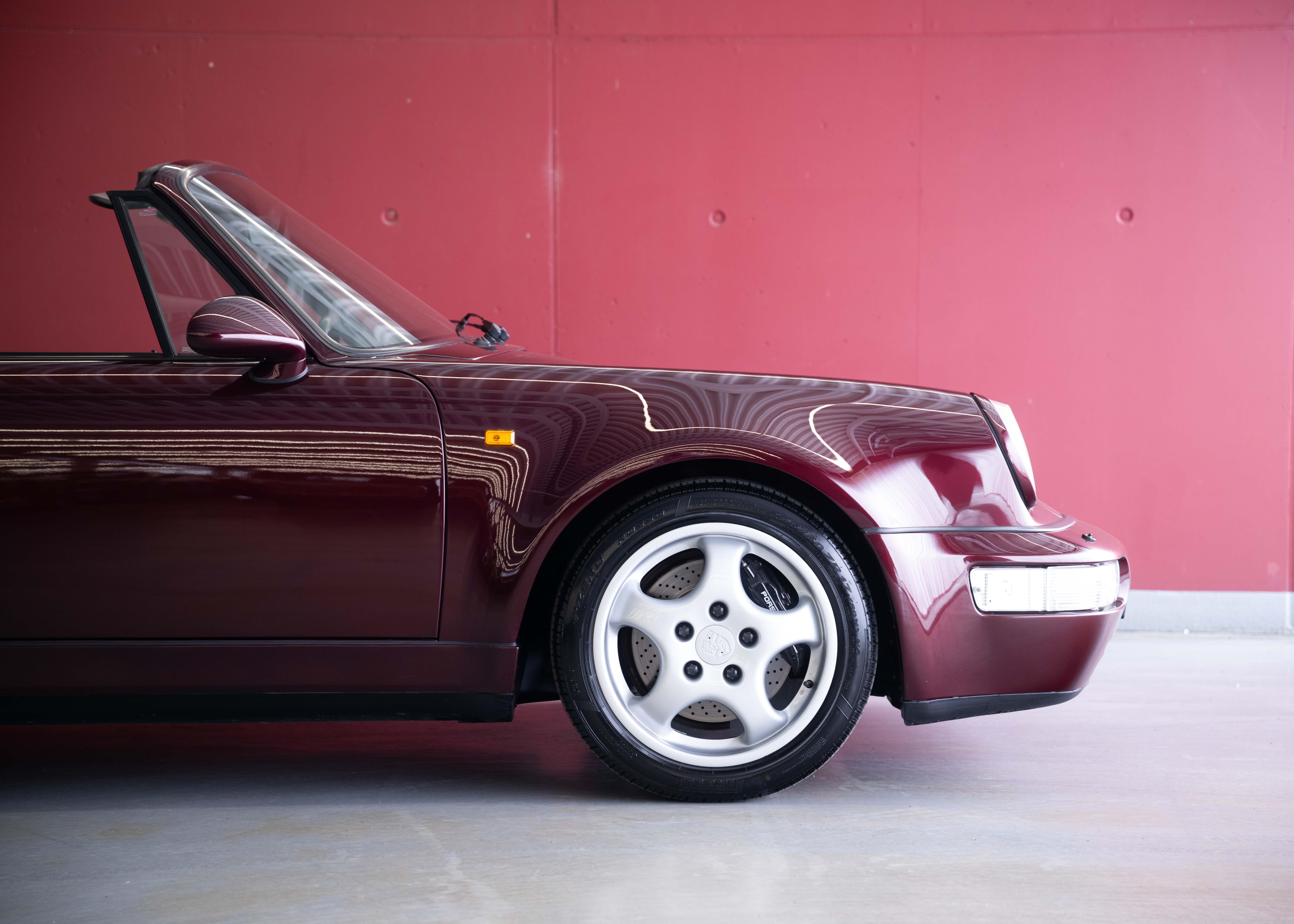 Image PORSCHE 911 911 Carrera 2 Turbo Look (2nd hand Swiss car, fantastic condition, full Porsche service history, L999 special paint)
