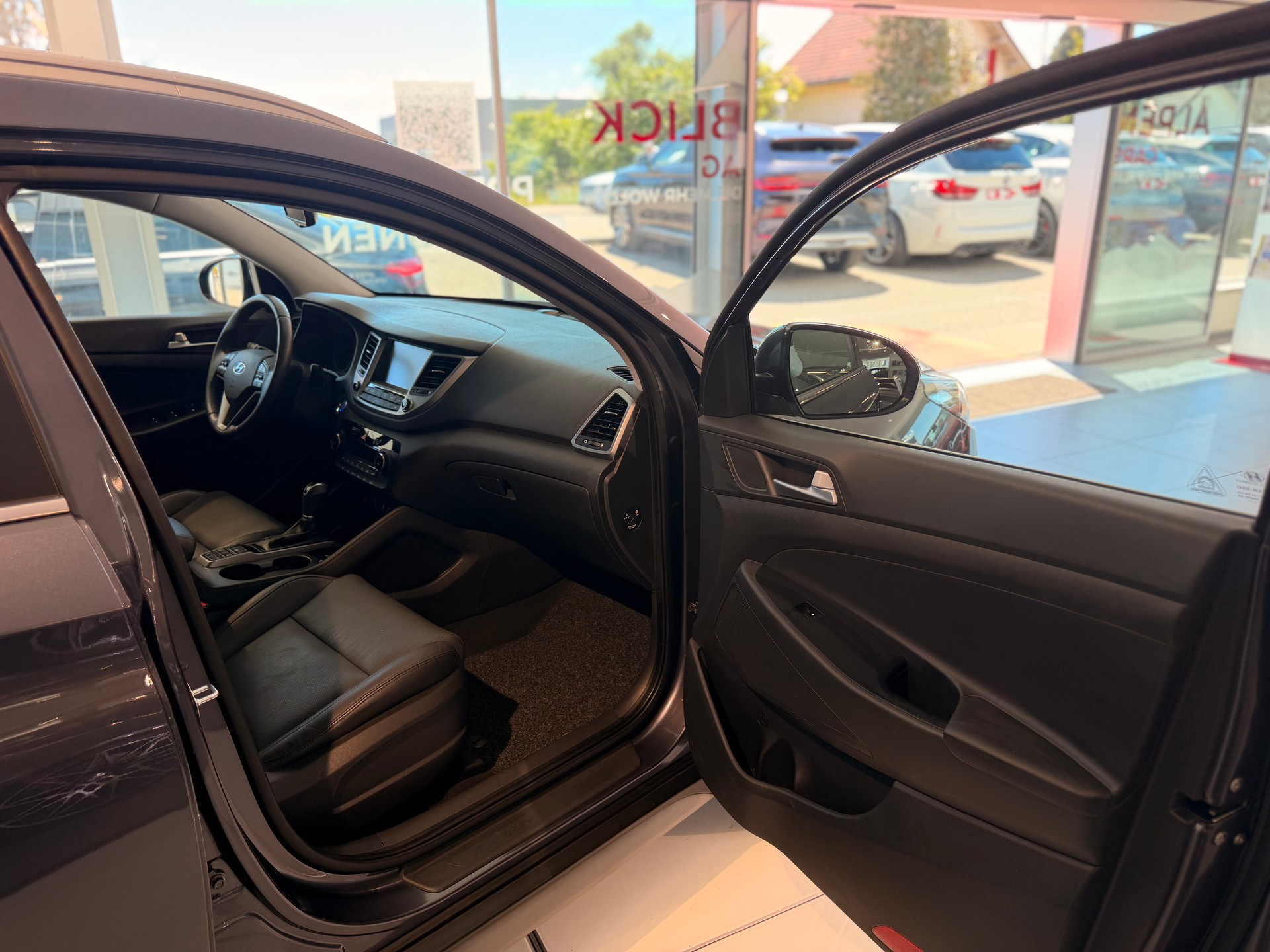 HYUNDAI Tucson 1.7 CRDI Origo 2WD DCT7-image-19