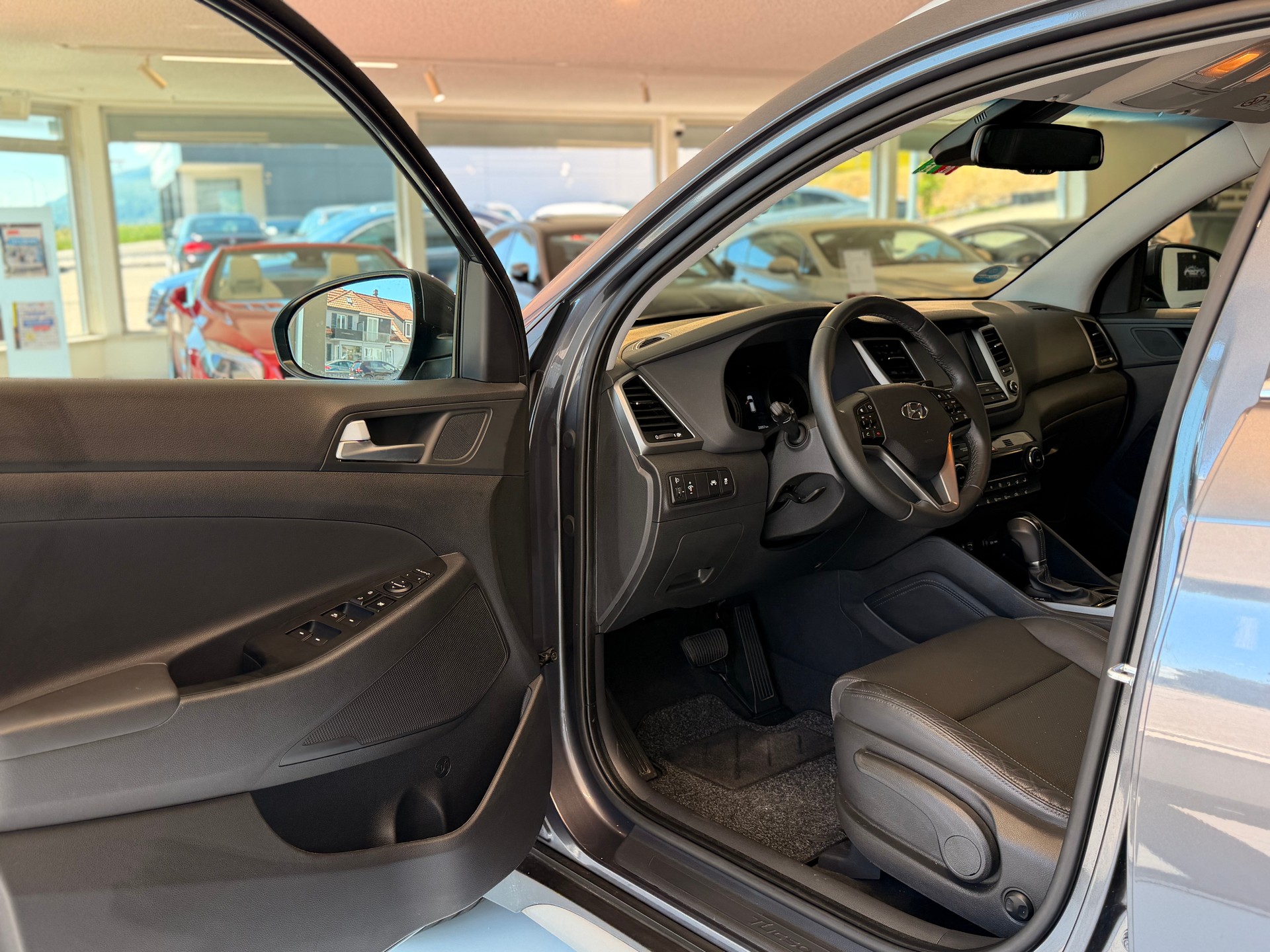 HYUNDAI Tucson 1.7 CRDI Origo 2WD DCT7-image-11