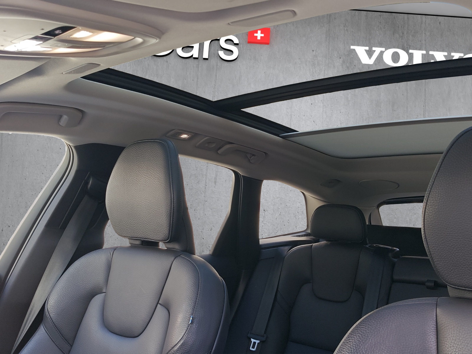 Image VOLVO XC60 XC60 B4 Diesel Mild Hybrid AWD Ultimate Dark Geartronic