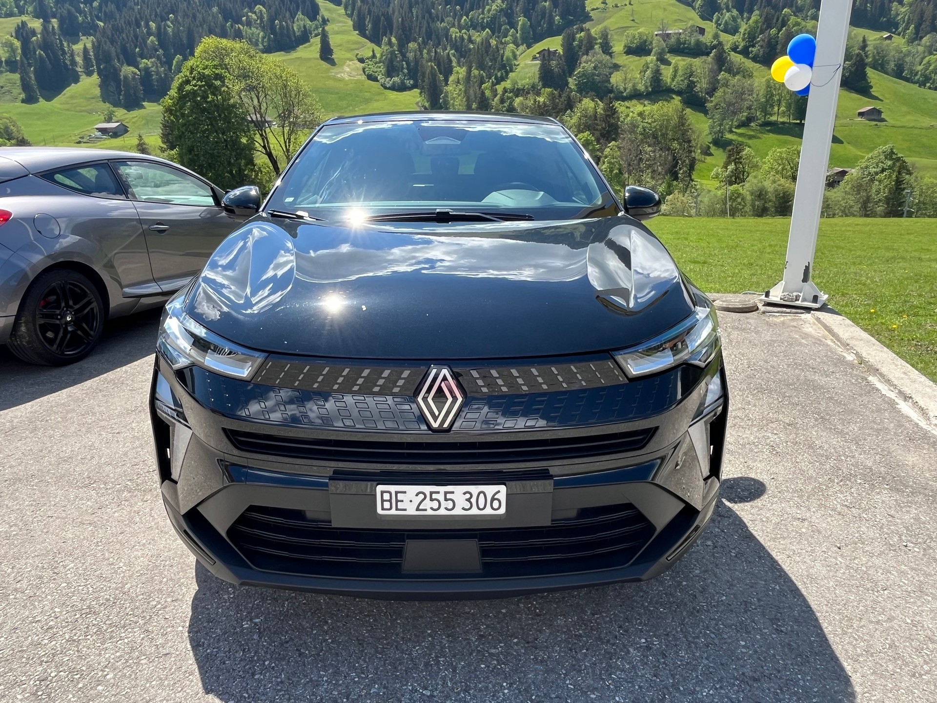 RENAULT Captur 1.3 TCe Techno-image-2
