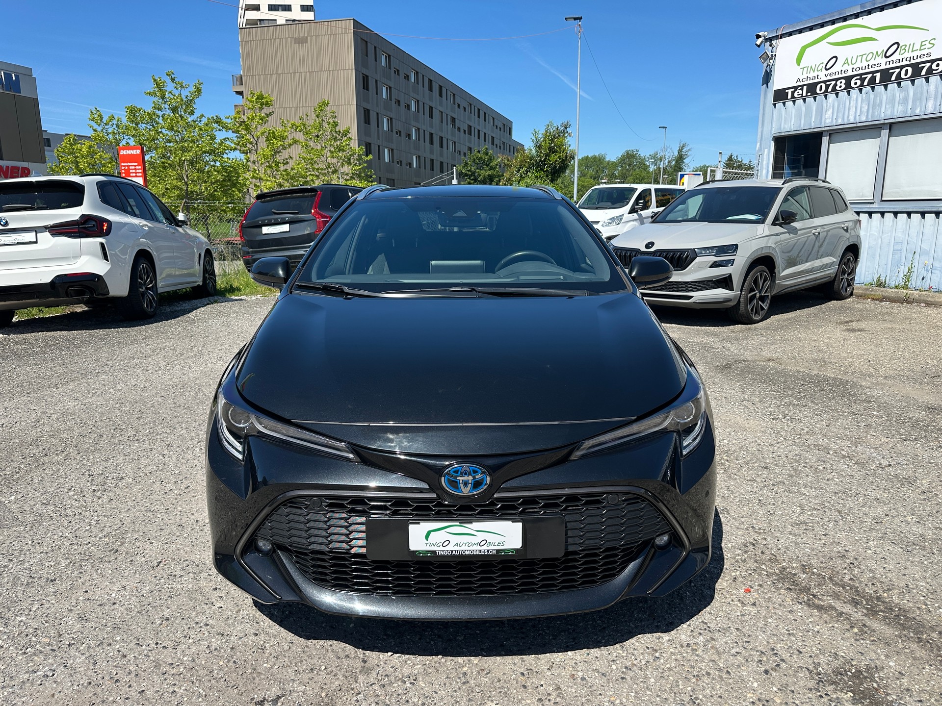 TOYOTA Corolla Touring Sports 2.0 HSD Trend e-CVT-image-2