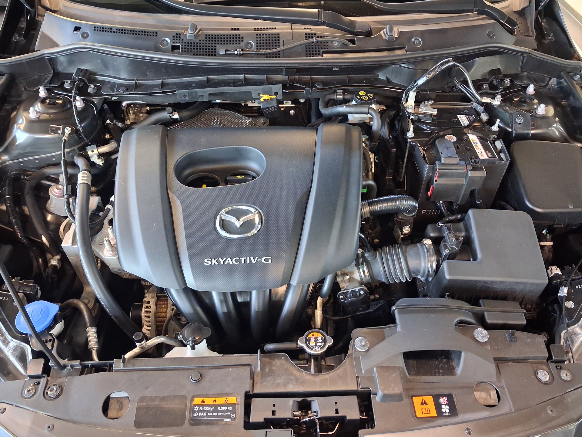 MAZDA 2 SKYACTIV-G 90 Ambition Plus Automat-image-9