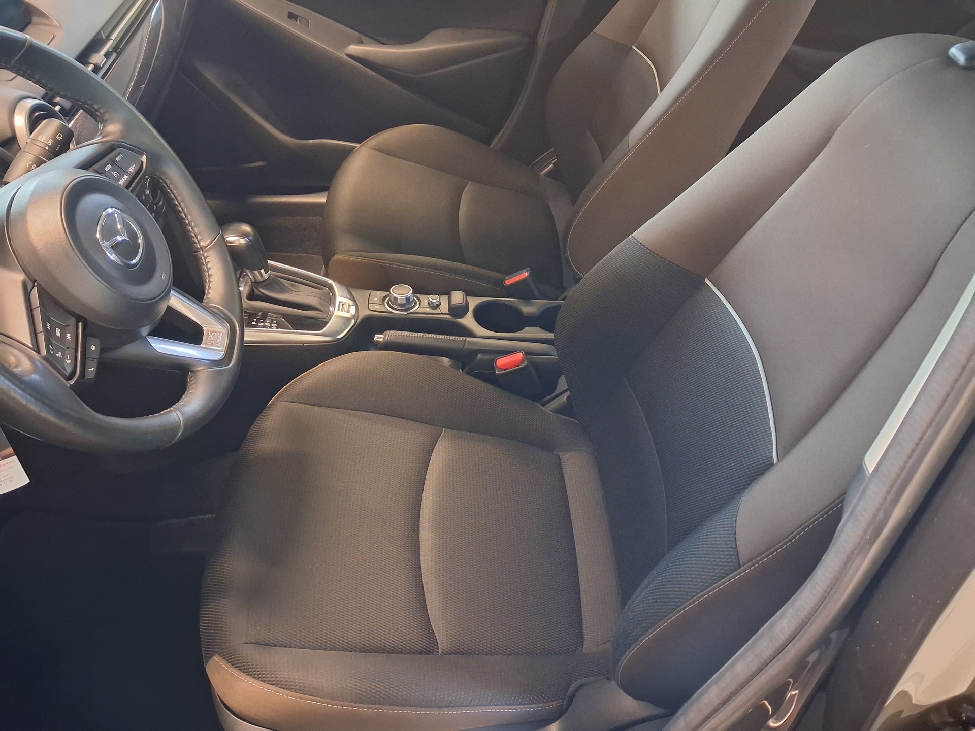 MAZDA 2 SKYACTIV-G 90 Ambition Plus Automat-image-5