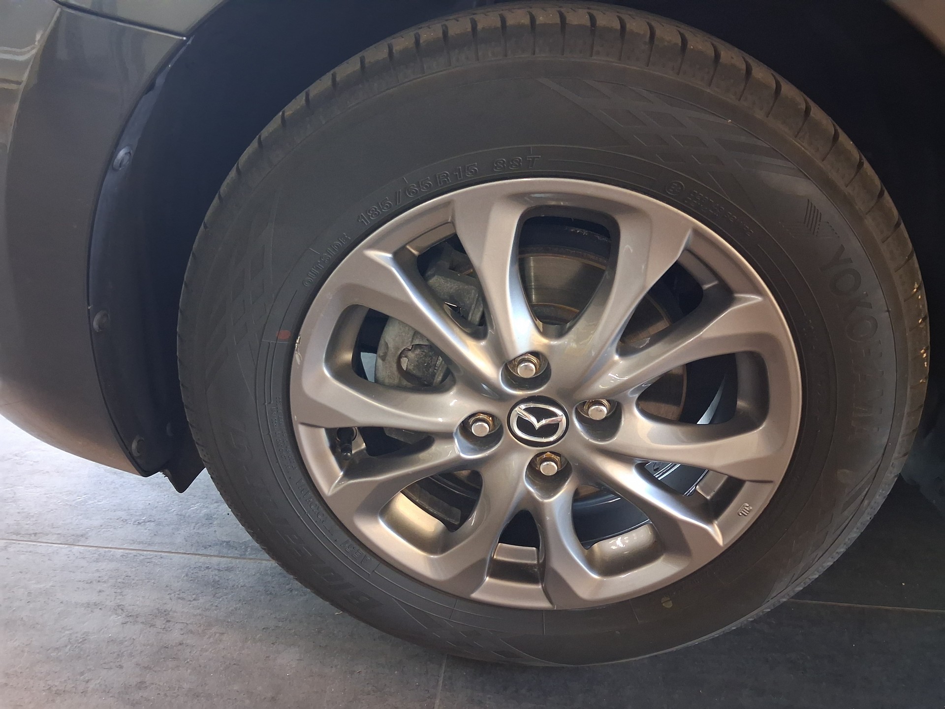 MAZDA 2 SKYACTIV-G 90 Ambition Plus Automat-image-10