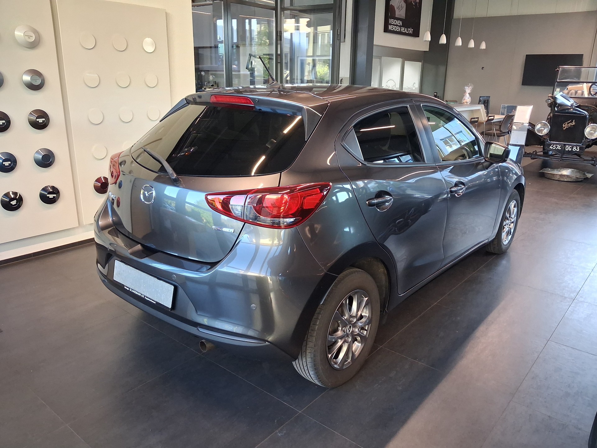 MAZDA 2 SKYACTIV-G 90 Ambition Plus Automat-image-2