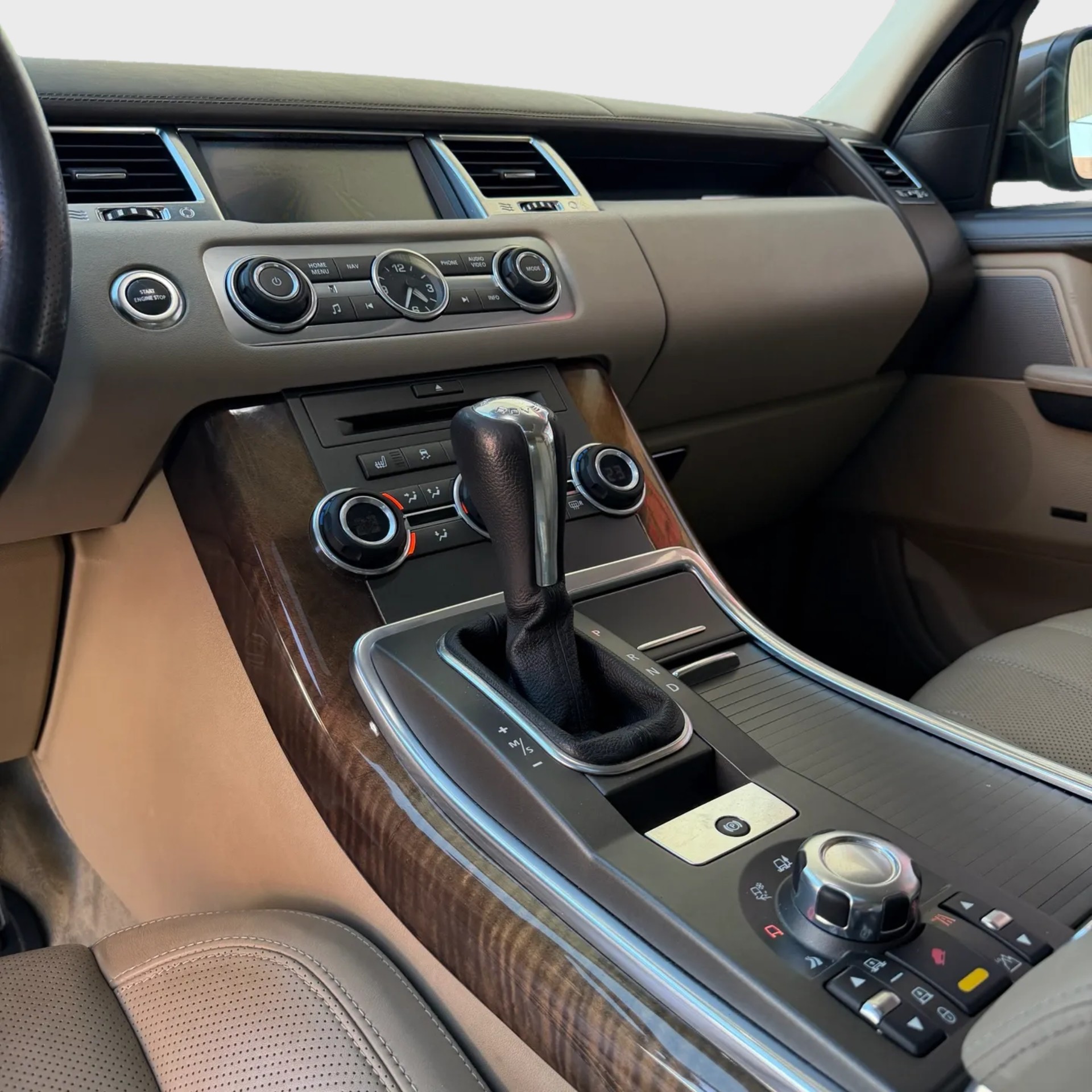 LAND ROVER Range Rover Sport 5.0 V8 SC Automatic-image-10