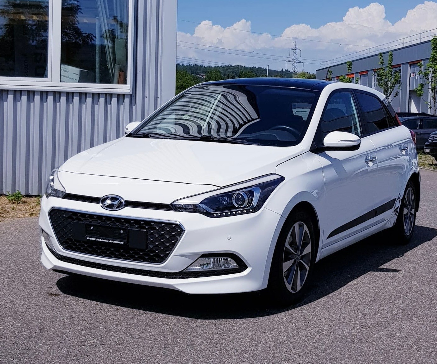 HYUNDAI i20 1.4 Vertex Automatic-image-1