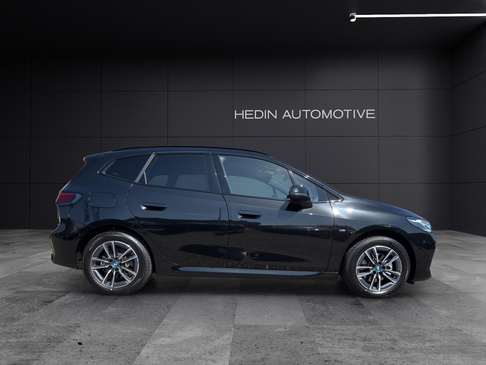 BMW 225e xDrive Active Tourer-image-6