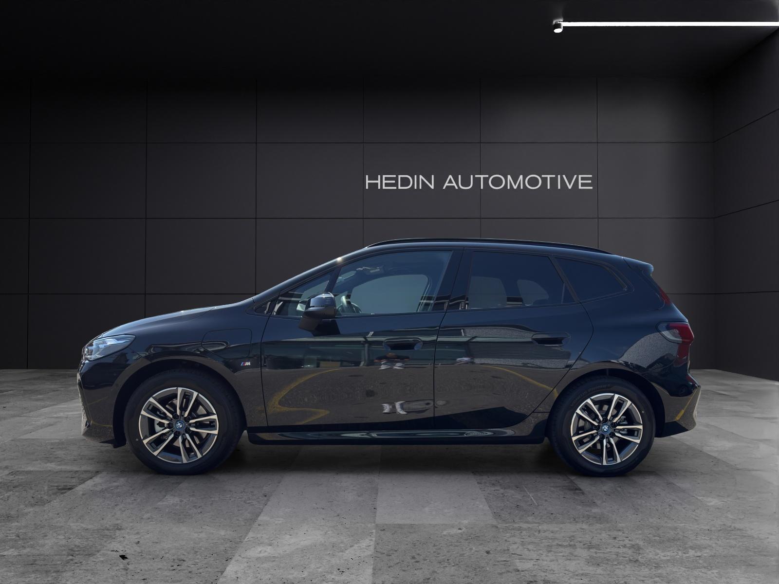 BMW 225e xDrive Active Tourer-image-2