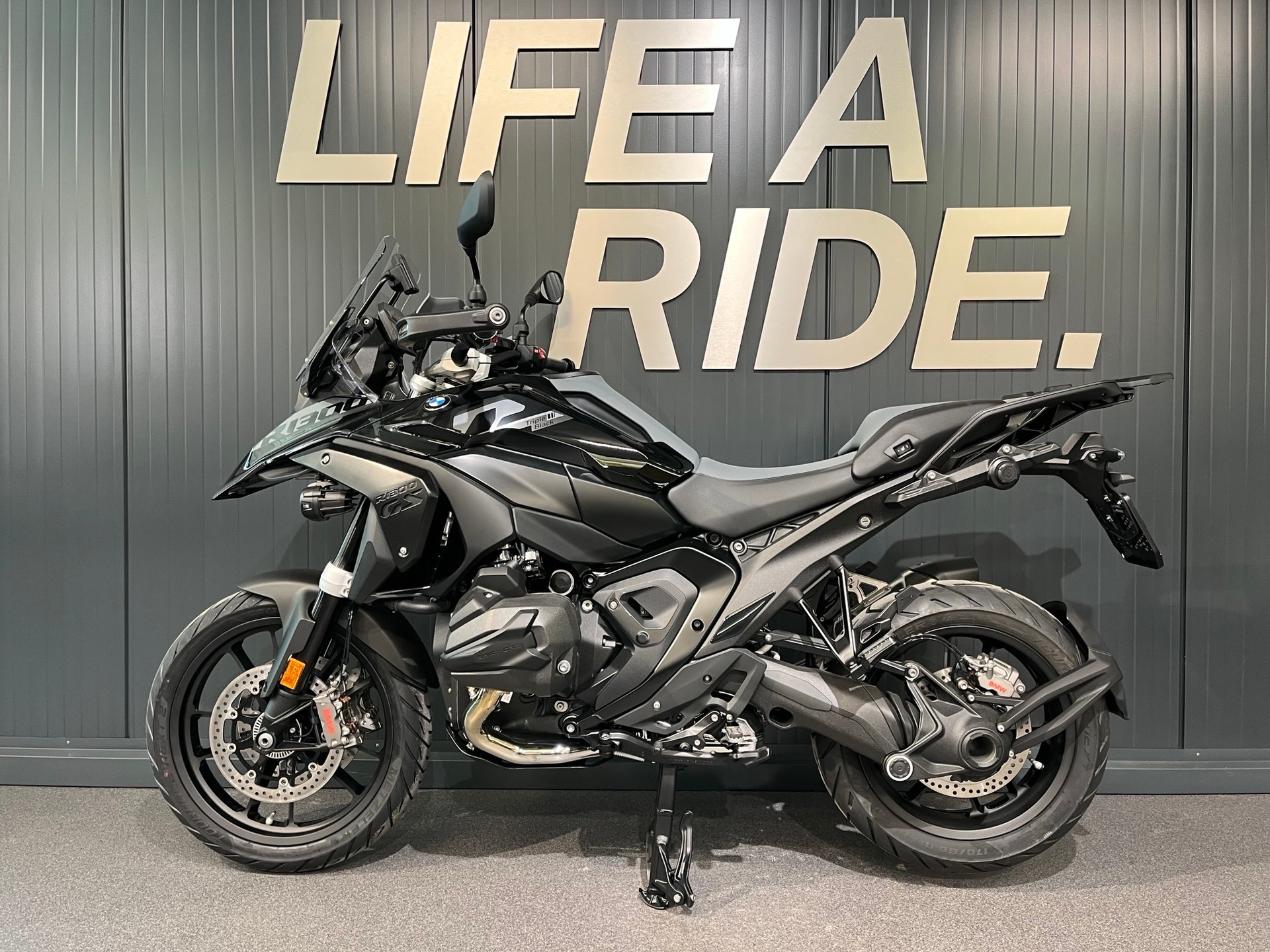 BMW R 1300 GS-showroom-element-2