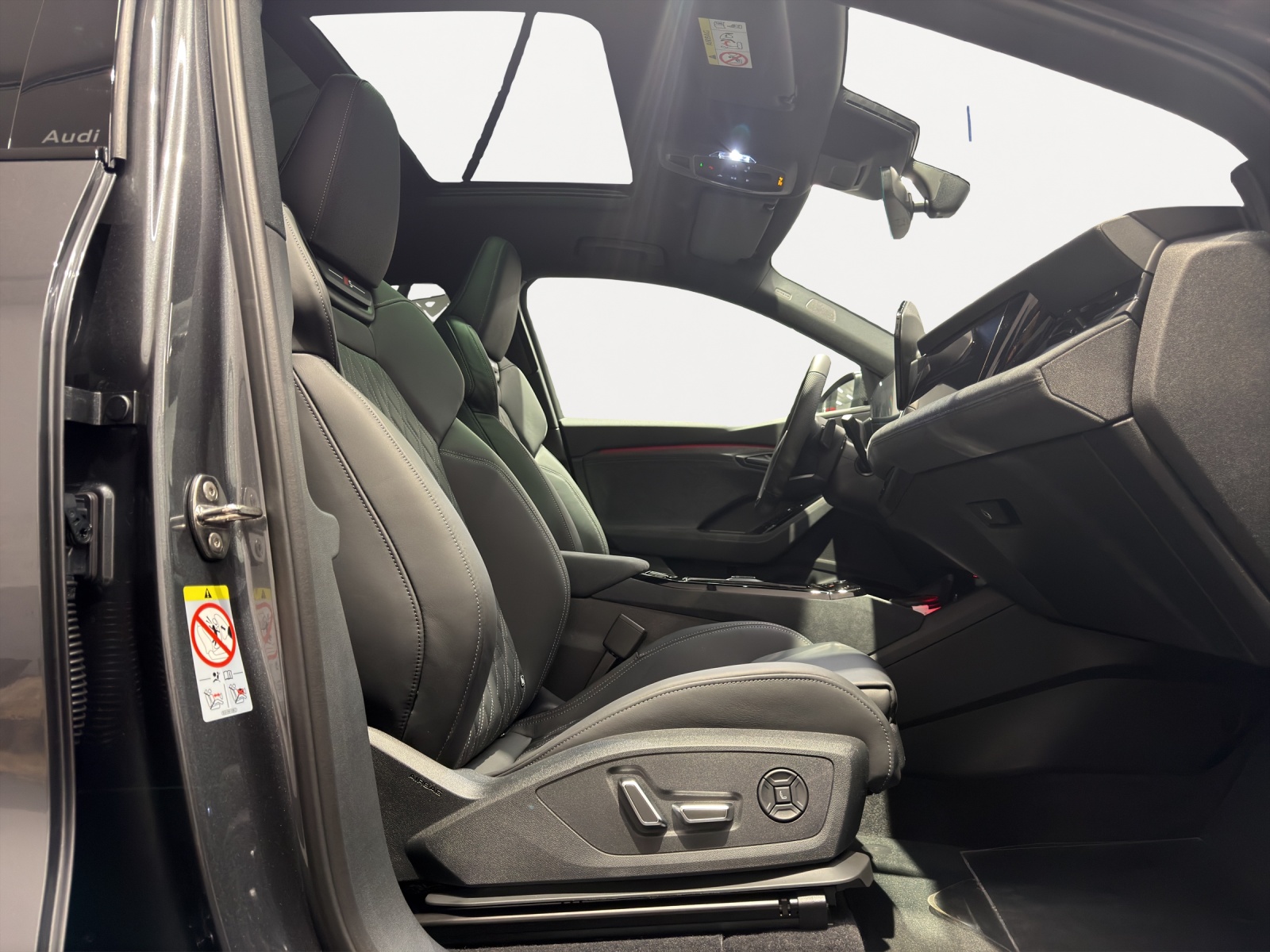 AUDI Q6 Sportback e-tron Quattro 428PS-image-6