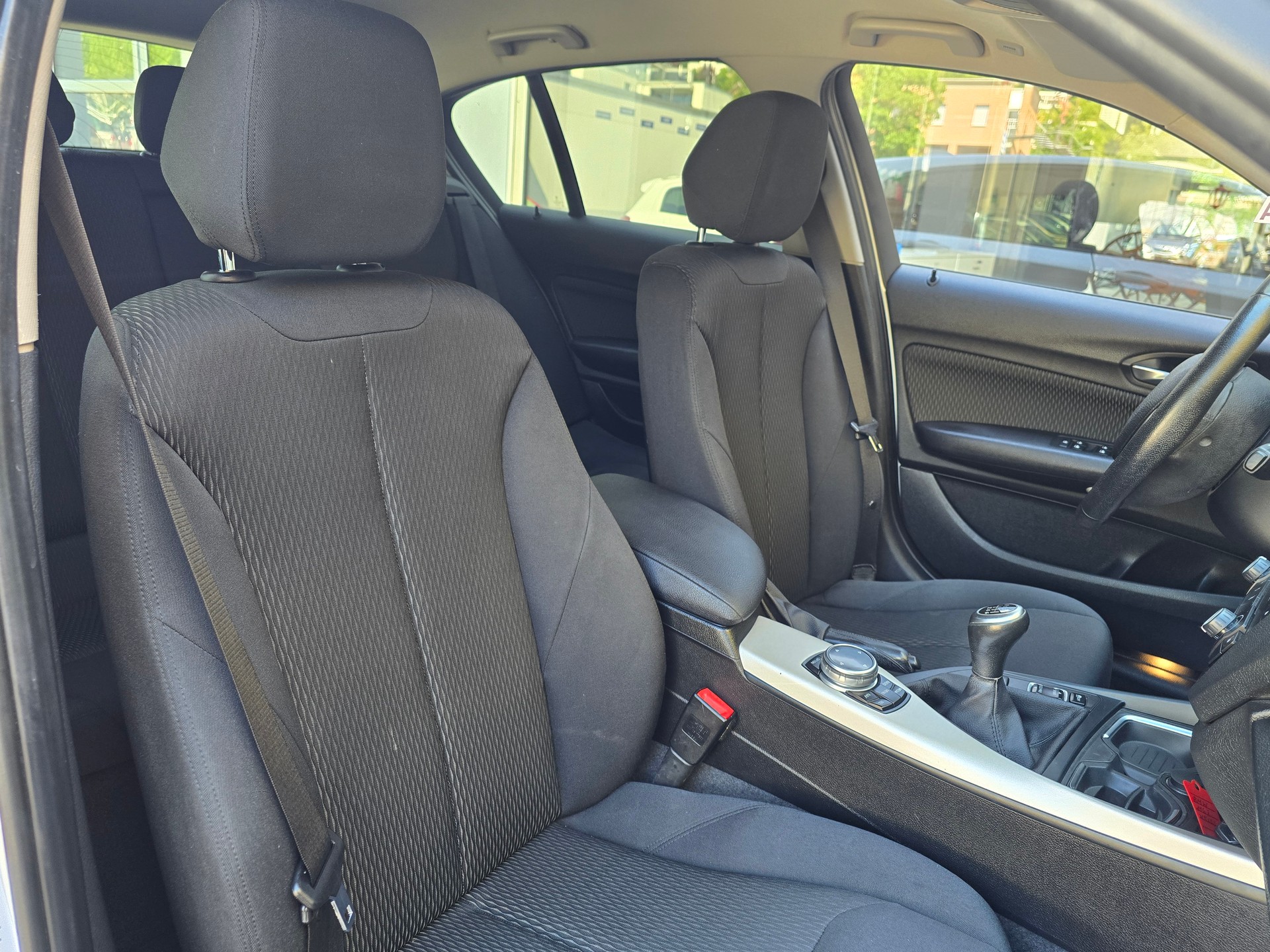 BMW 116i-image-21