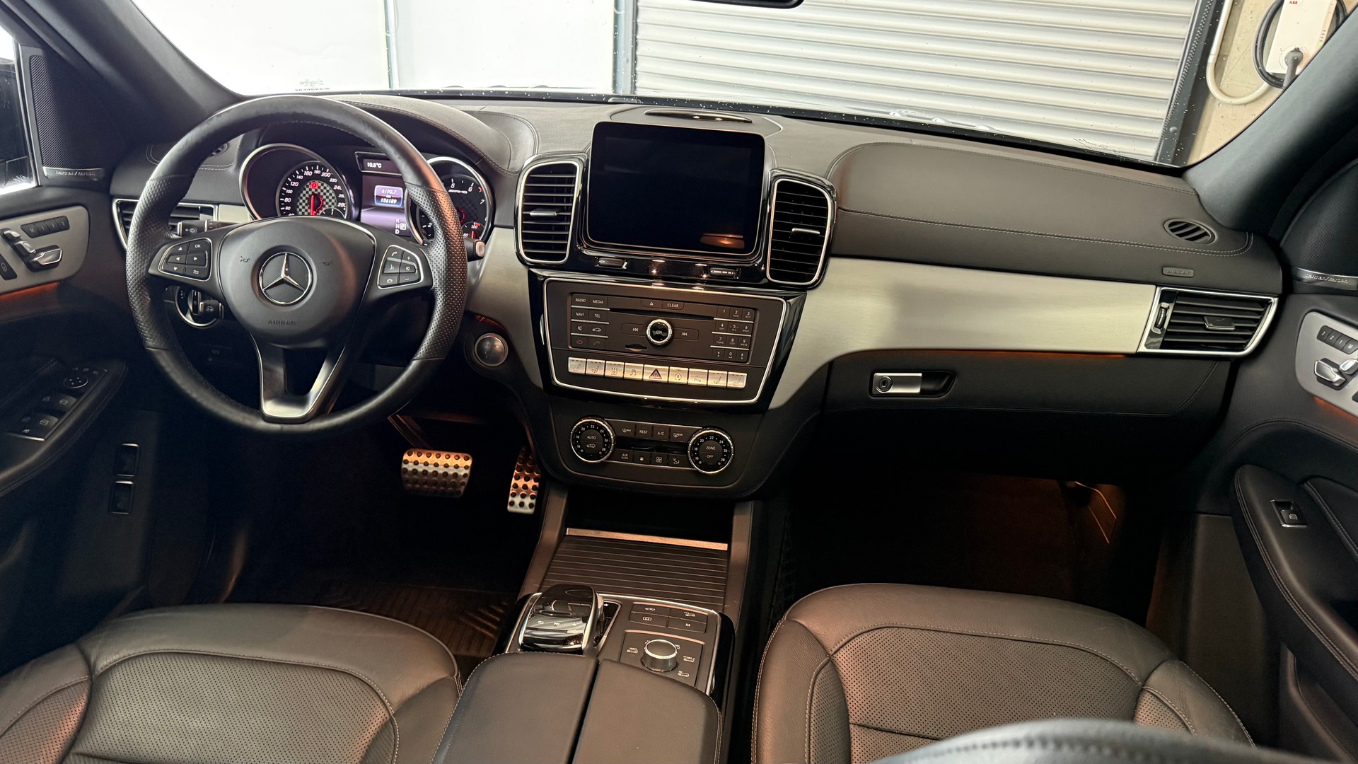 MERCEDES-BENZ GLE 43 AMG-image-6