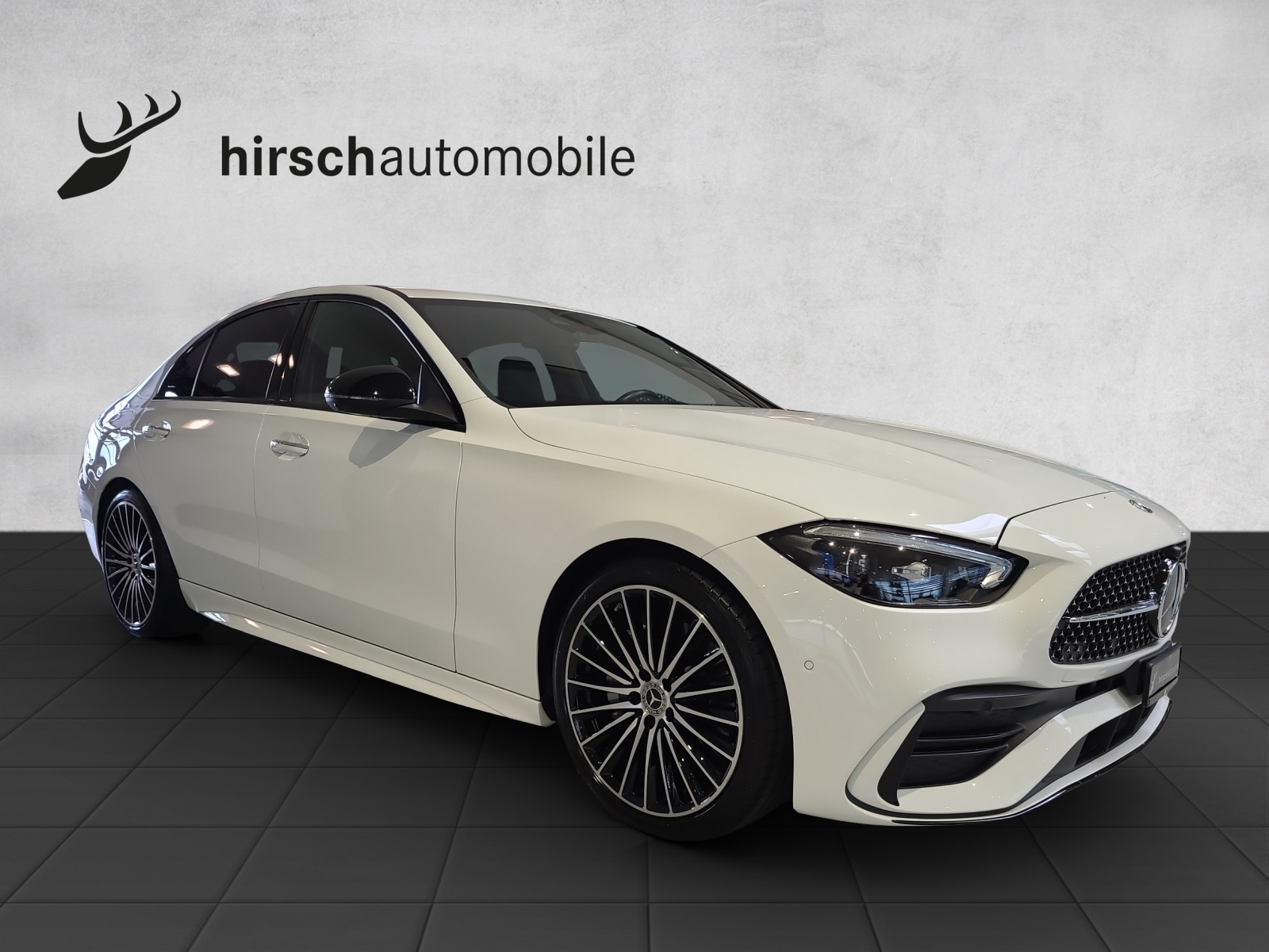 MERCEDES-BENZ C 200 4Matic AMG Line-image-4