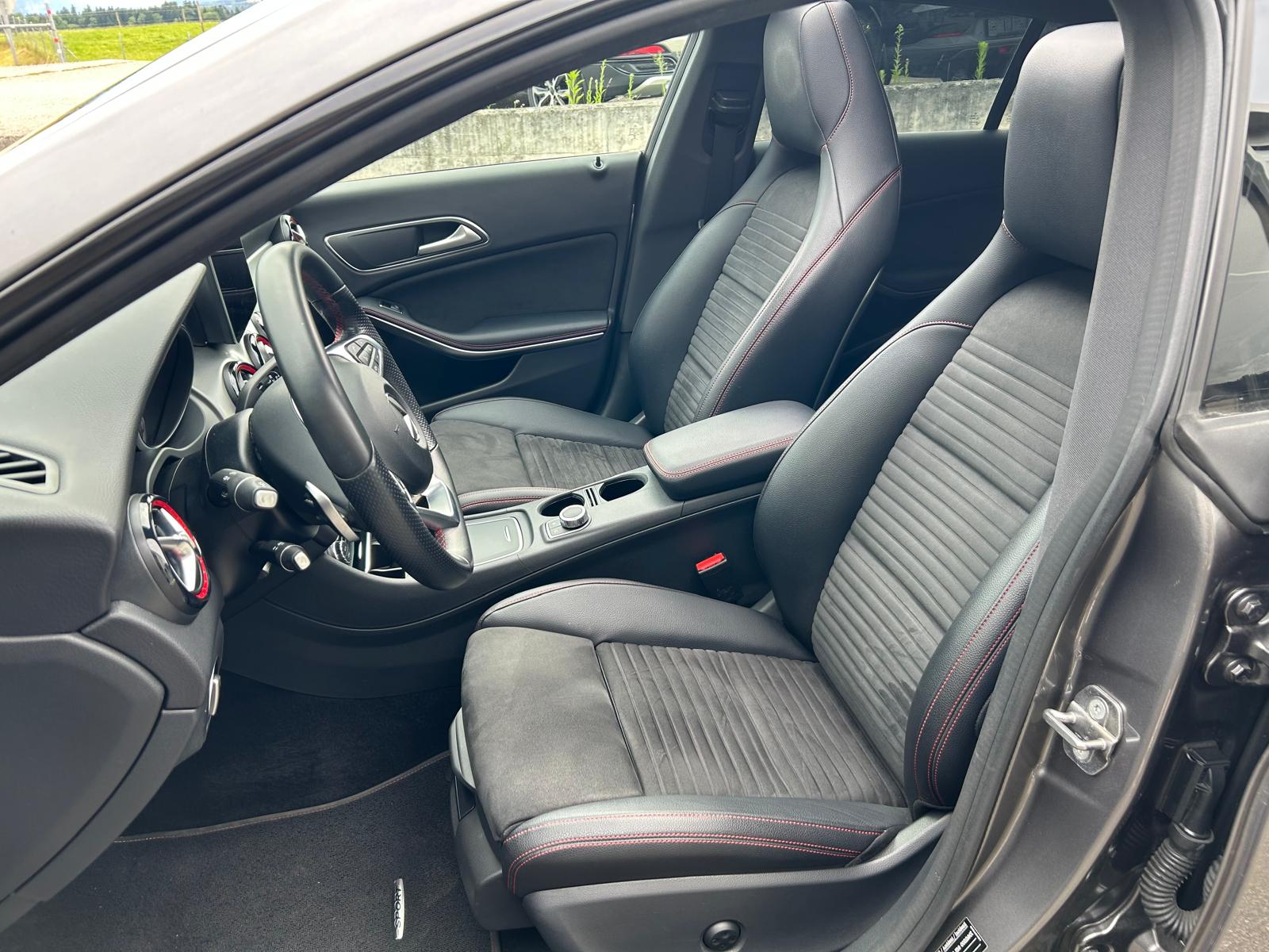 MERCEDES-BENZ CLA Shooting Brake 250 Sport 4Matic 7G-DCT-image-9