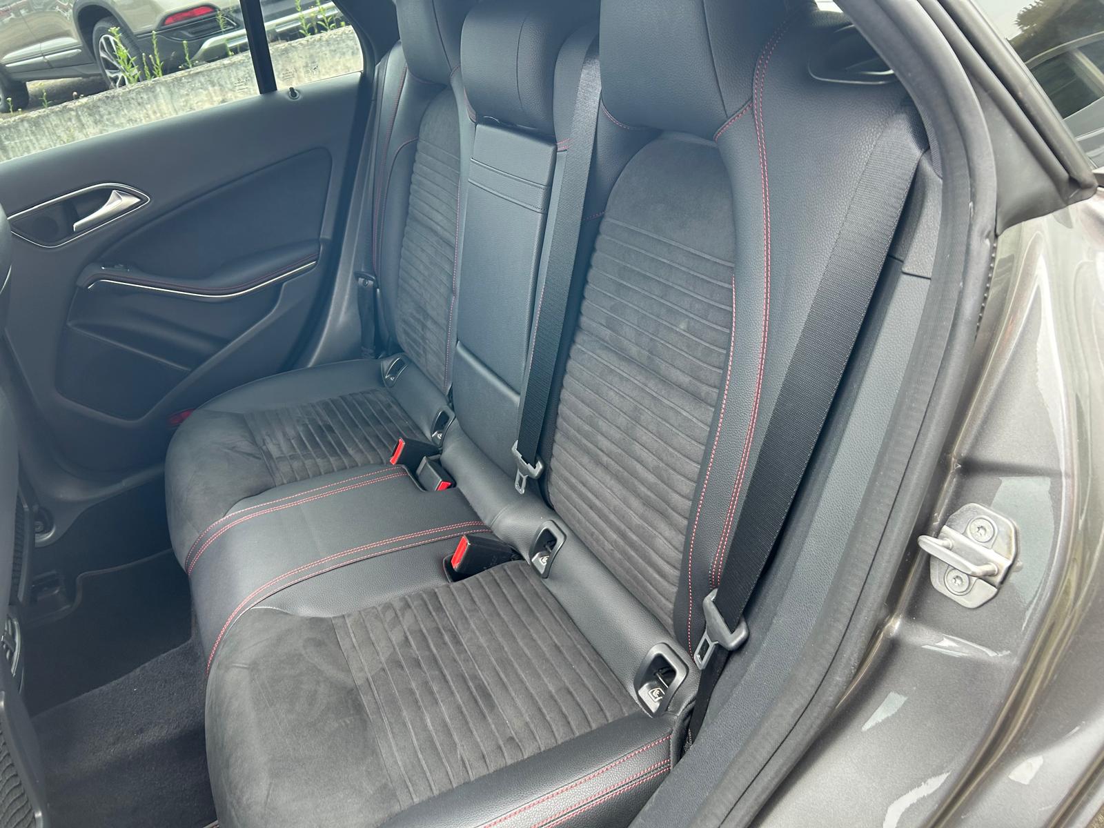 MERCEDES-BENZ CLA Shooting Brake 250 Sport 4Matic 7G-DCT-image-10
