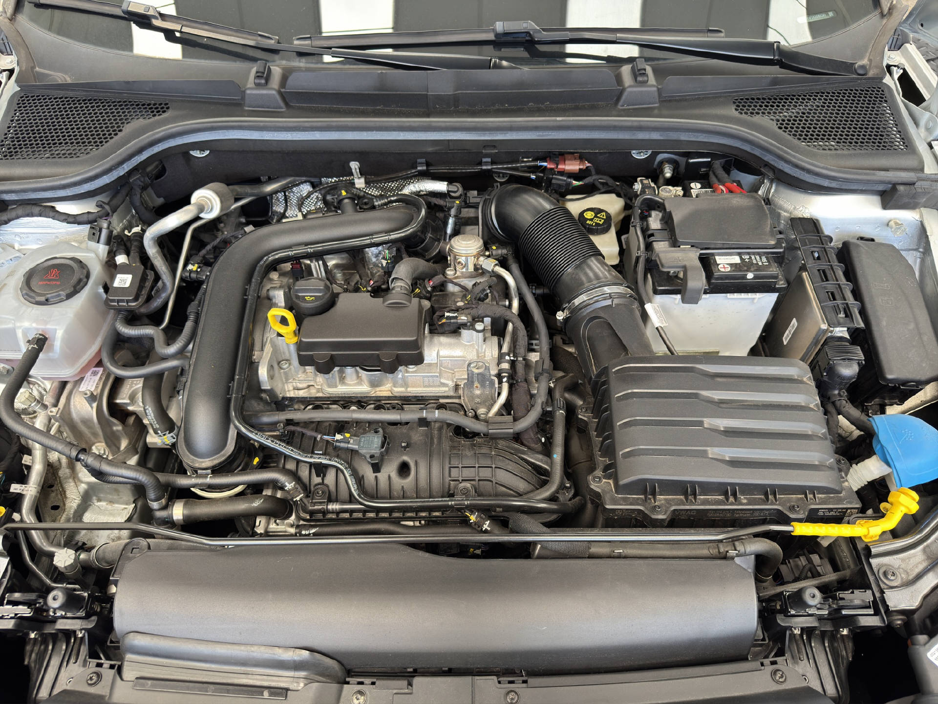 SKODA Kamiq 1.0 TSI Ambition DSG-image-14