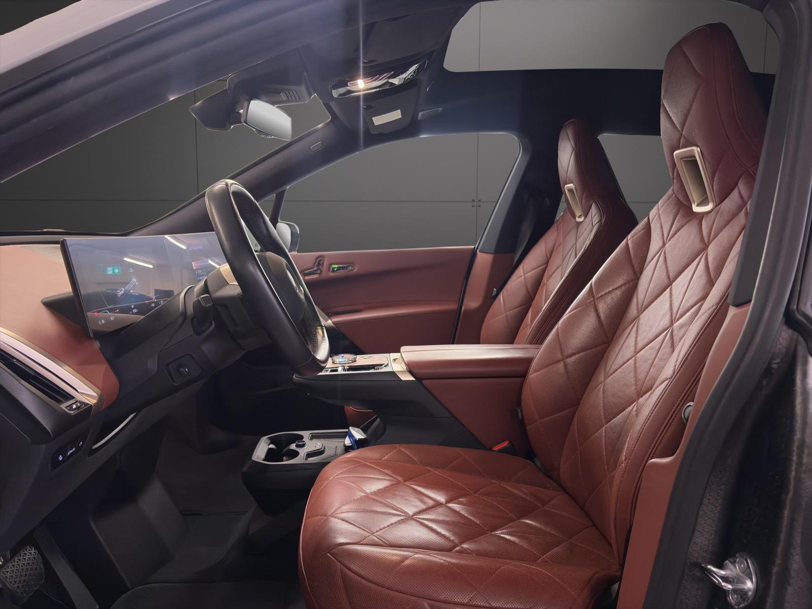 BMW iX xDrive50 SPORTPAKET-image-6